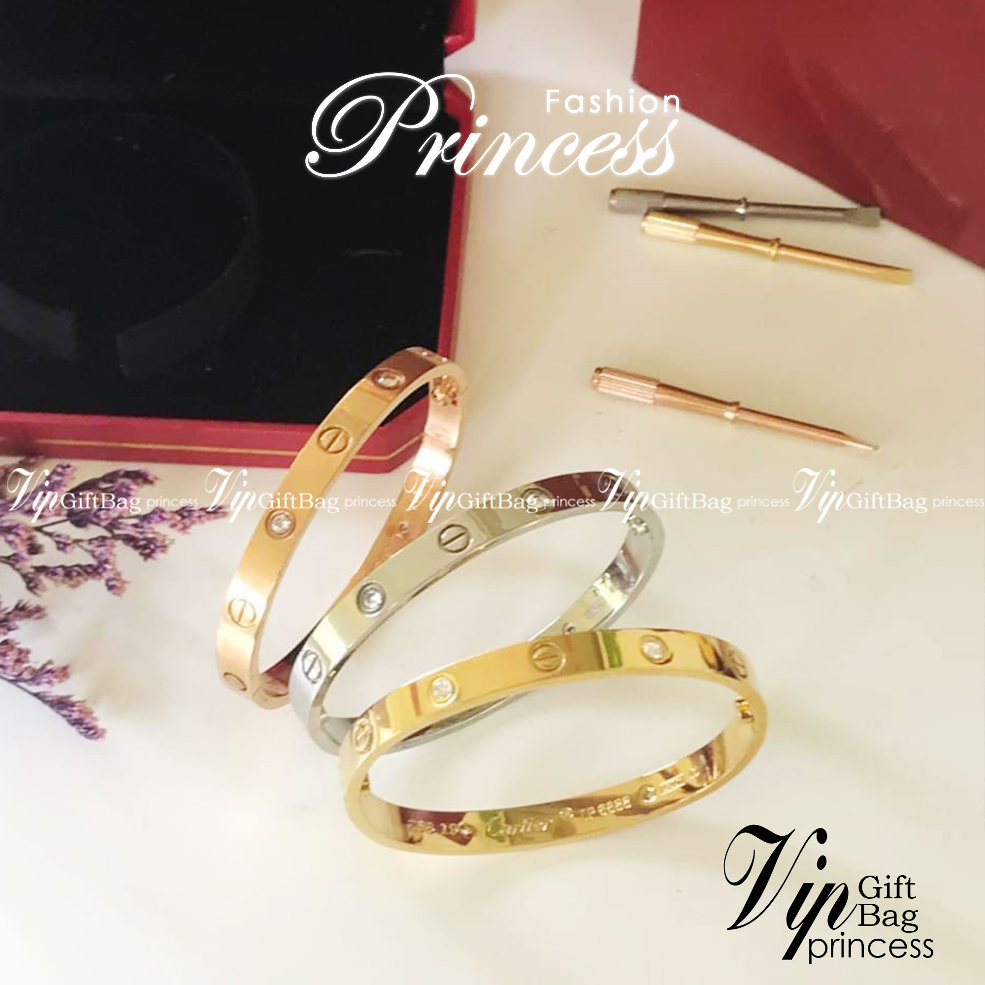 Cartier Love Bracelet รุ่นเพชร กำไลข้อมือ ภาพถ่ายจากงานจริง วัสดุโลหะเคลือบขึ้นเงาตามรูป งานปั้มครบตามรูปเลยค่ะ