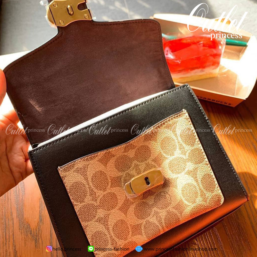 COACH TABBY TOP HANDLE 20 LEATHER BAG 💋กลับมาอีกครั้งตามคำเรียกร้องค่ะ!! กระเป๋าถือ//สะพายข้างได้ วัสดุหนังแท้อย่างดี หนึ่งใบทำหนัง2แบบได้อย่างลงตัว สวยงาม มีอะไหล่ตัวC ใหญ่ด้านหน้าโดดเด่นหรูมากๆค่ะ