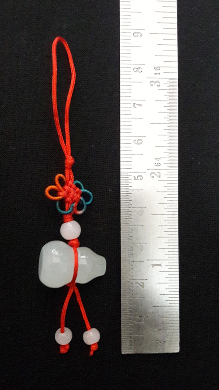 สินค้าหมดค่ะ จี้น้ำเต้าหยกดูดทรัพย์(ห้อยมือถือหรือกระเป๋า)เสริมดวงค้าขายค่ะ