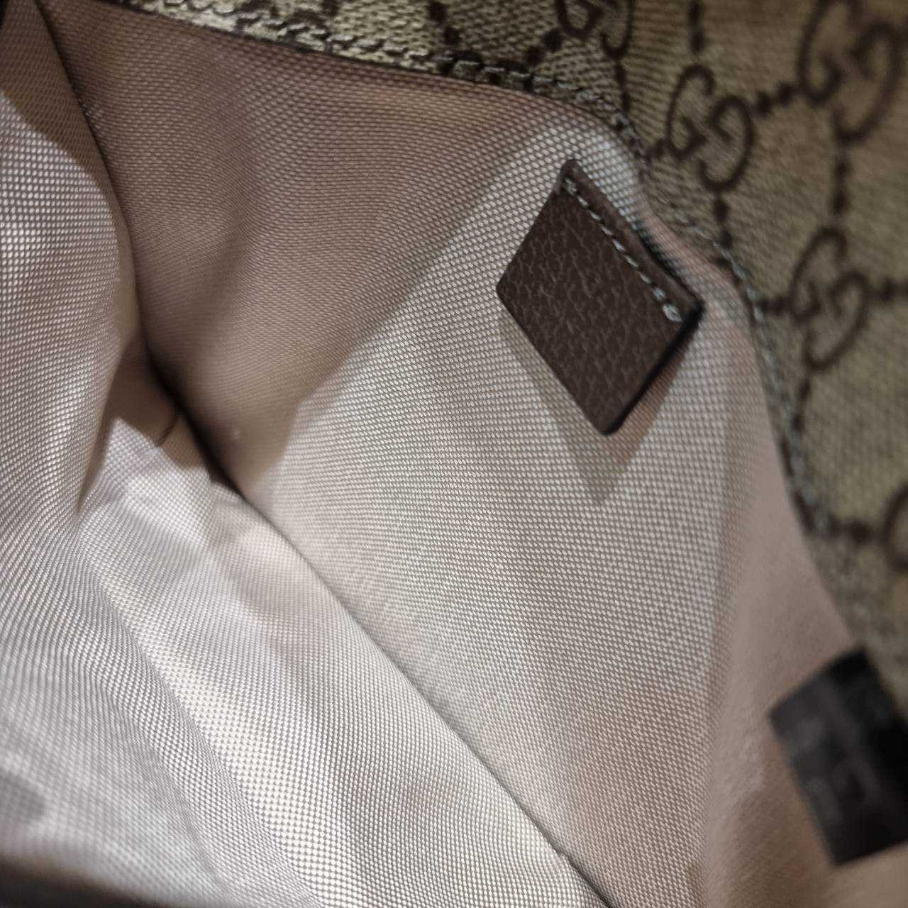 GG NEO VINTAGE GG SUPREME BELT BAG ฮอตฉ่ำๆ กับกระเป๋าคาดอกรุ่นคลาสสิค ดีไซน์เท่ หรู สไตล์สปอร์ต ขนาดกำลังดี พกพาง่าย คาดไปไหนก็ได้สบายๆ ปรับคาดได้หลากหลาย