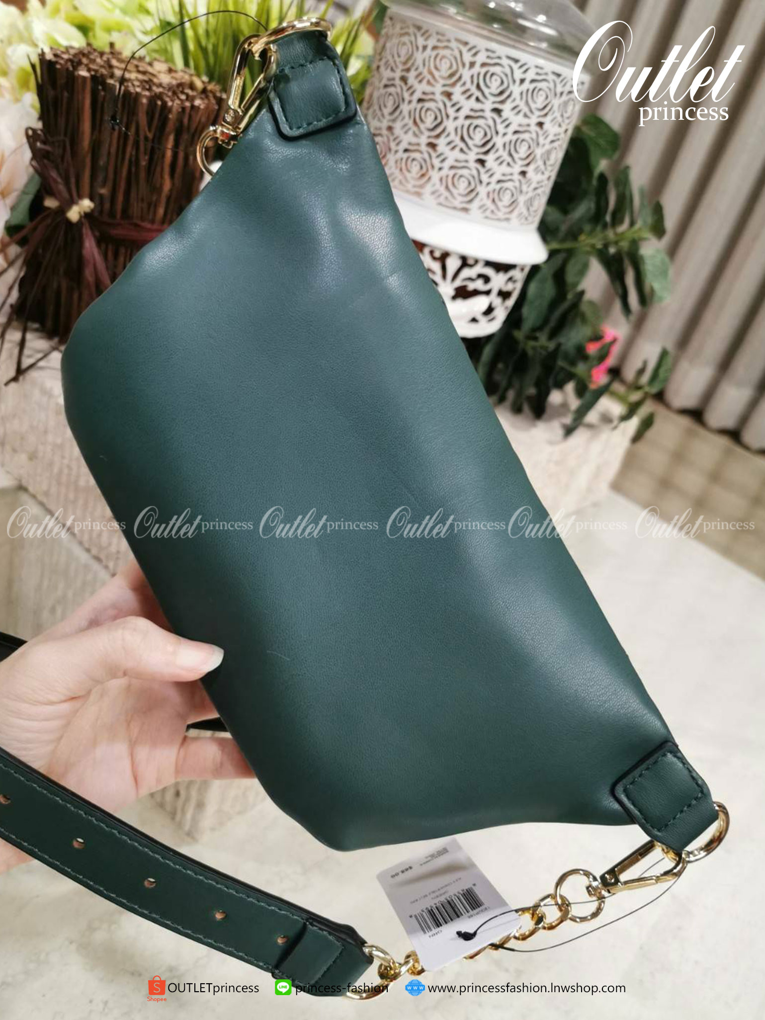 ของแท้ 100% Guess Woman Factory Belt Bag กระเป๋าสะพาย/คาดเอว/คาดอก รุ่นใหม่ดีไซน์ยอดนิยม สีเขียว