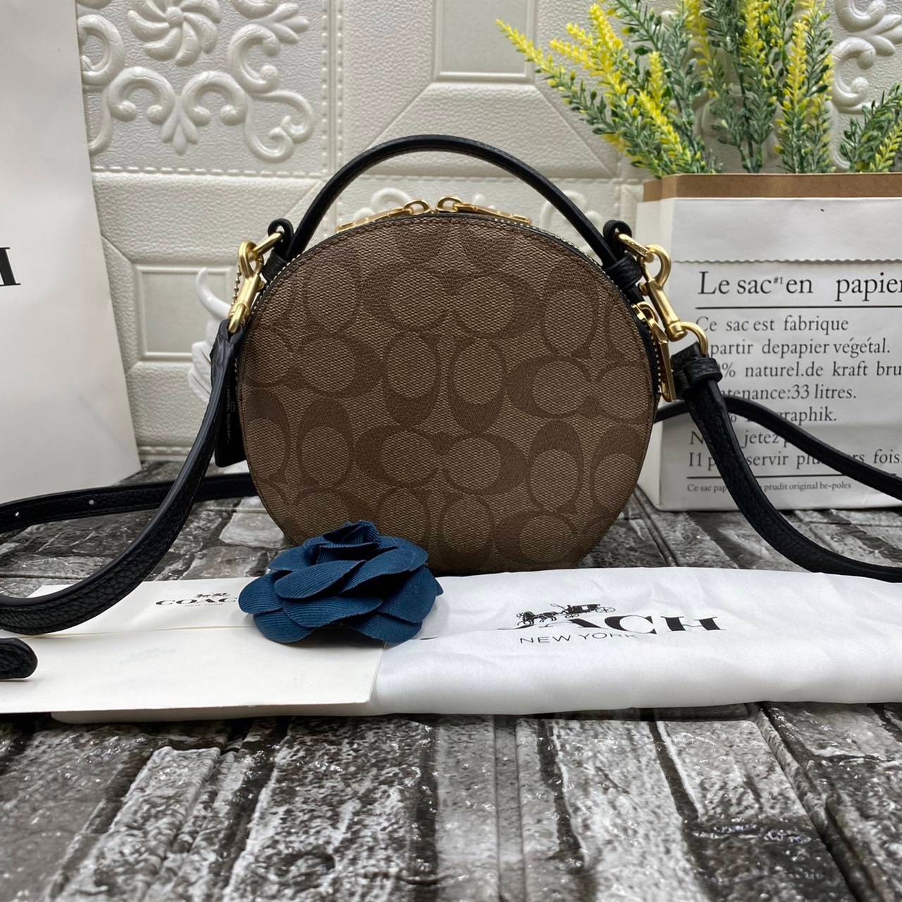 OUTLET 】COACH X JEAN-MICHEL BASQUIAT CANTEEN CROSSBODY IN SIGNATURE CANVAS (COACH C5658) พร้อมส่งที่ไทย ราคาสุดคุ้ม