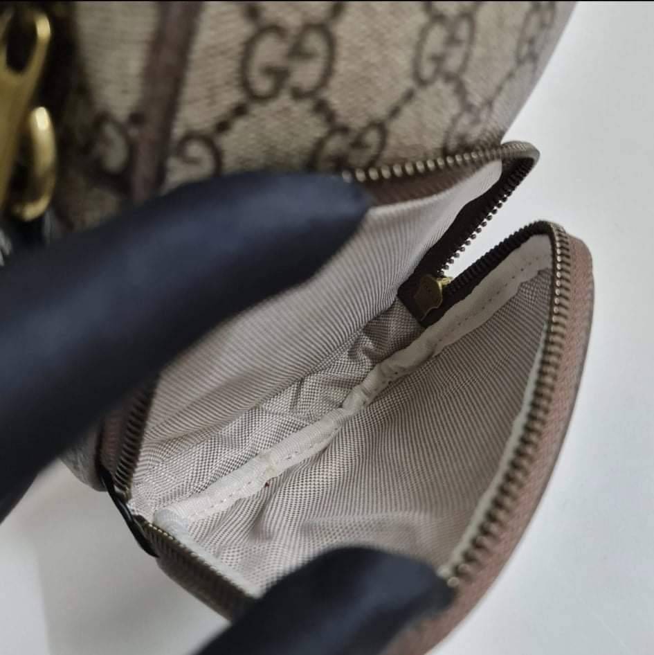 หนังแท้ GUCCI Neo Vintage mini bag / GG Mini Crossbody bag กระเป๋าสะพายข้างใบเล็ก ใช้ได้ทั้งชาย/หญิง งานหนังแท้ทั้งใบ ออริจินอลเกรด ภาพสินค้าถ่ายจากงานขายจริง ใช้งานต่างประเทศได้ค่ะ