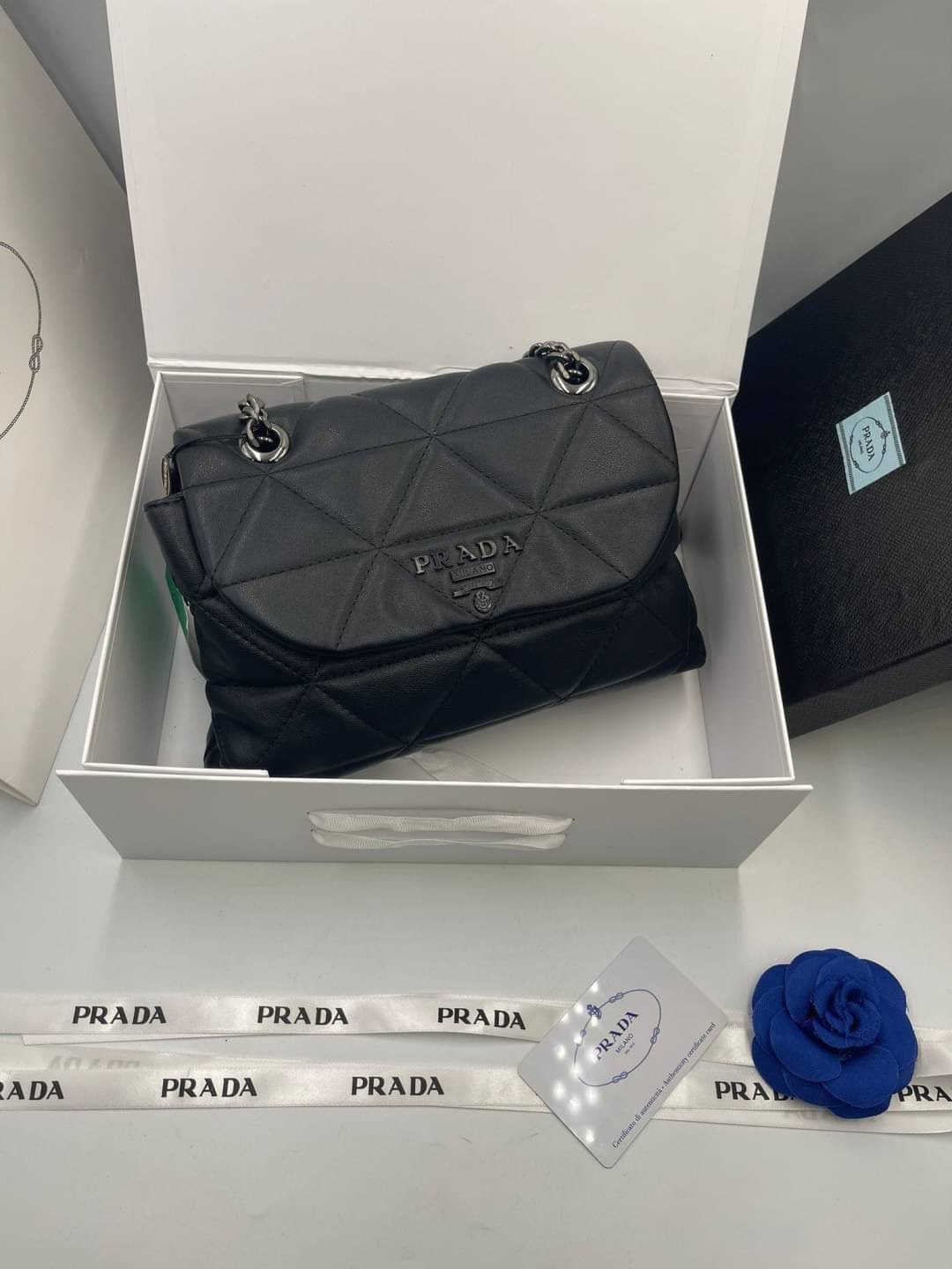 VIP 】PRADA Nappa Leather Prada Spectrum Bag หนังแท้ พร้อมส่งที่ไทย