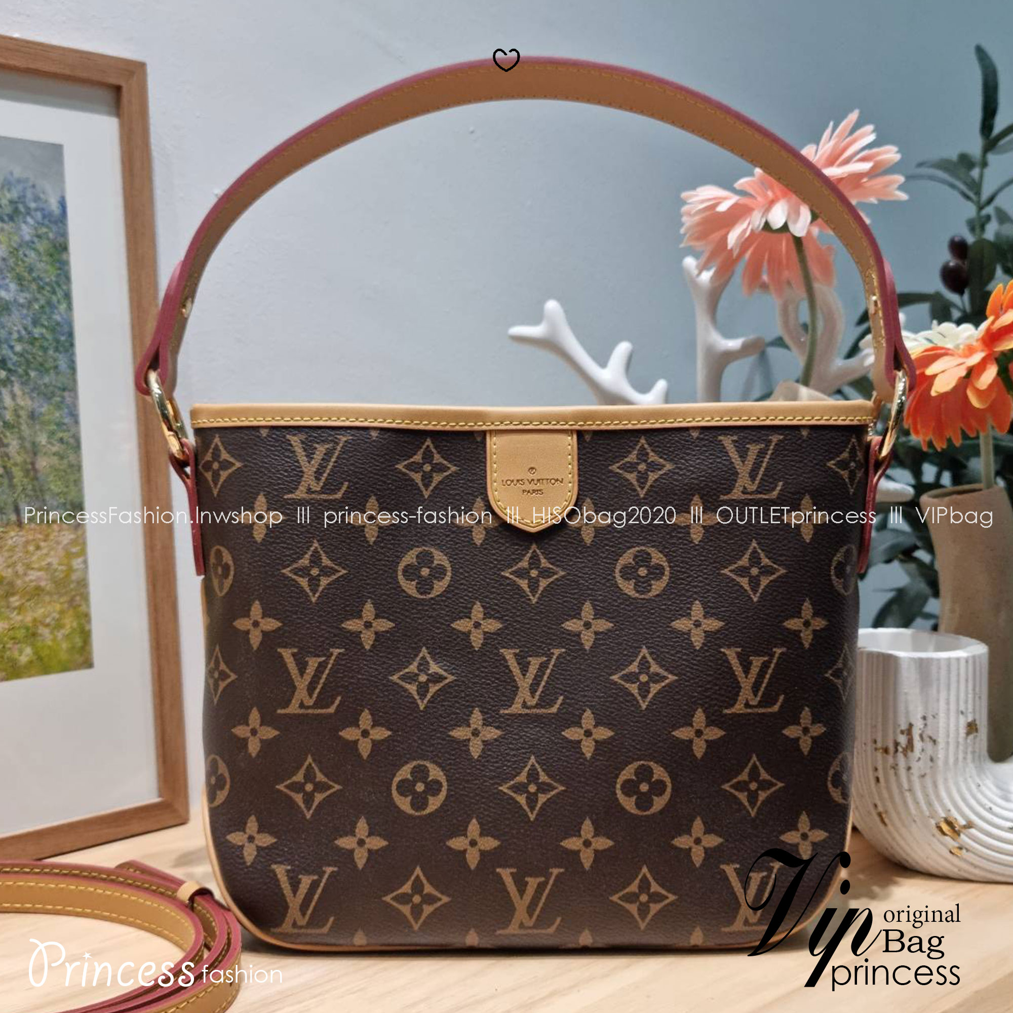 LV delightful newer bag กระเป๋าทรงโท้ทสุดปัง รุ่นขายดี ที่มาในไซส์ใหม่ สะดวกพกพามากๆ สายสะพายมีมาให้ 2 แบบ คล้องไหล่ และสายสะพายข้าง