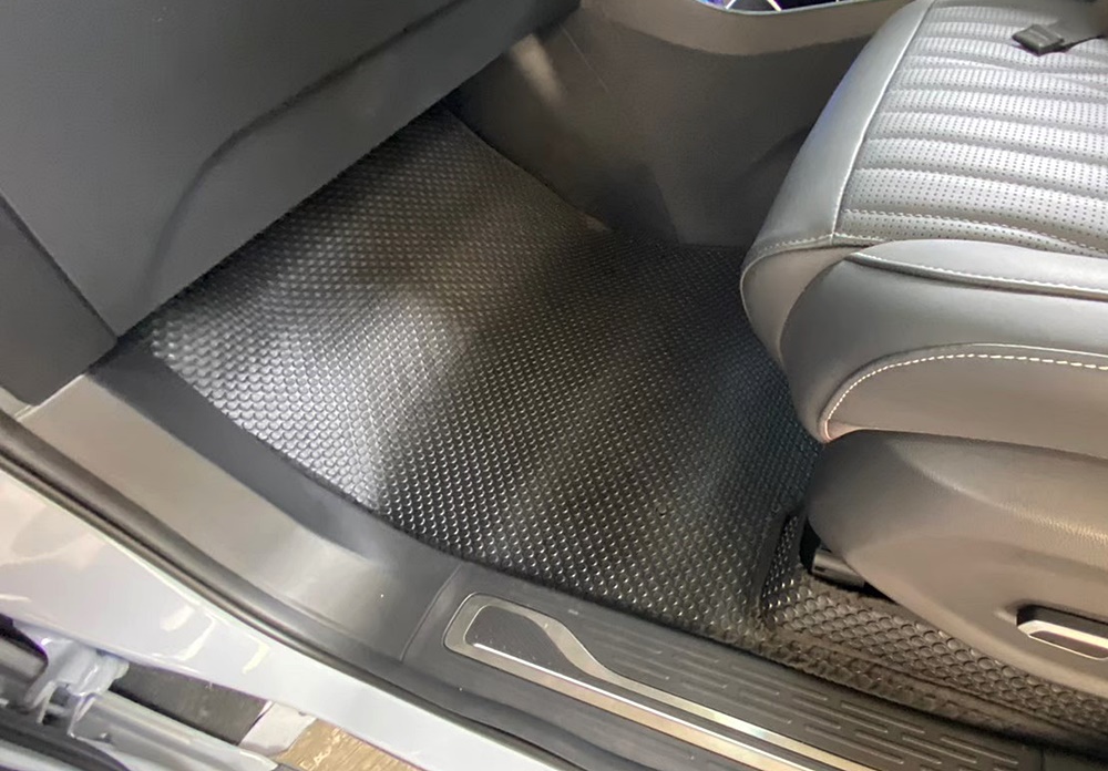 ยางปูพื้นรถยนต์ MG MAXUS 7 2024 พรมกระดุม เอ็มจี แม็กซัส7 สีดำ เข้ารูป ในรถ เต็มคัน