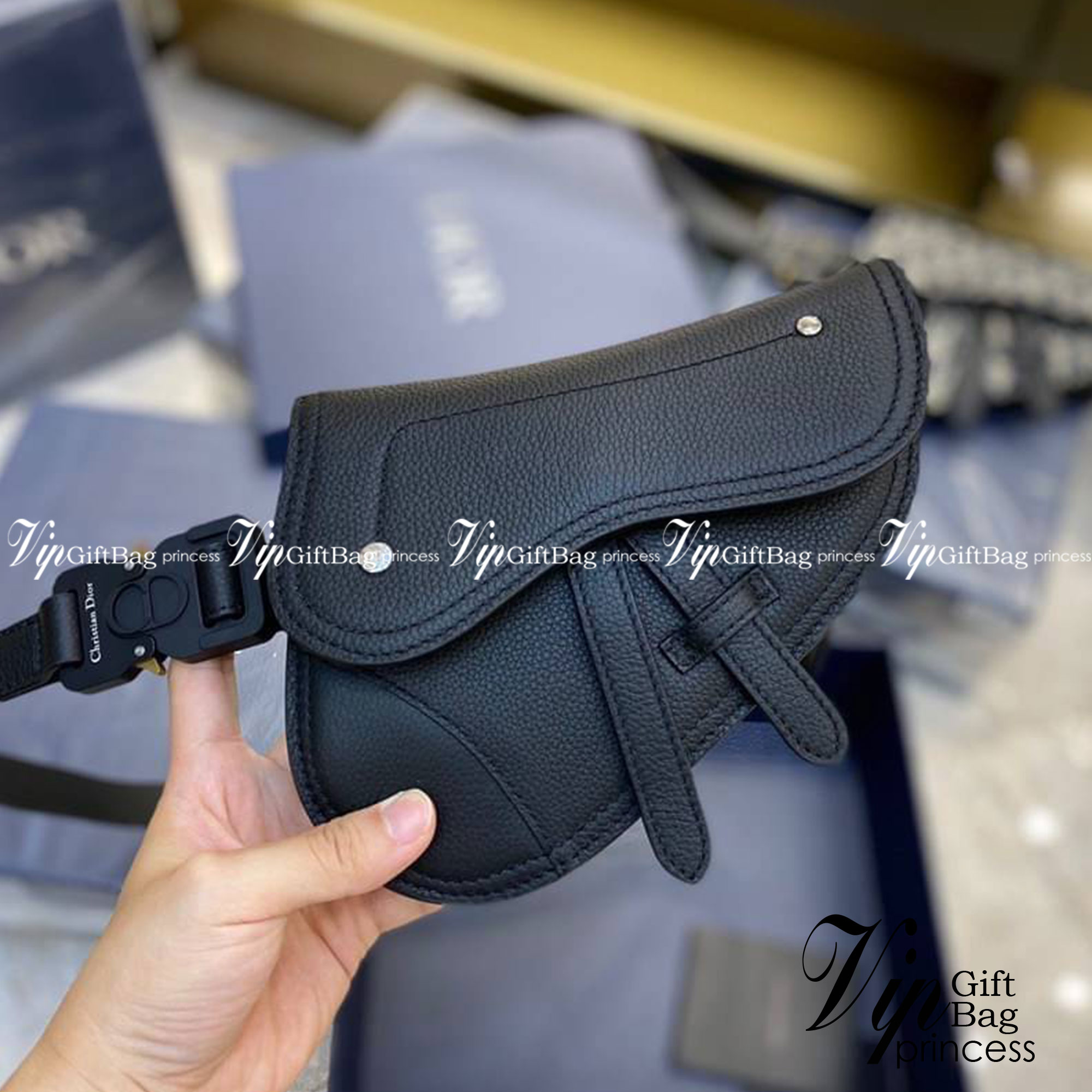 DIOR SADDLE BAG Black Grained Calfskin / DIOR BUCKLE BELT BAG เกรดเทพออริจินอล หนังแท้ ภาพถ่ายจากสินค้าจริง ใช้งานต่างประเทศได้
