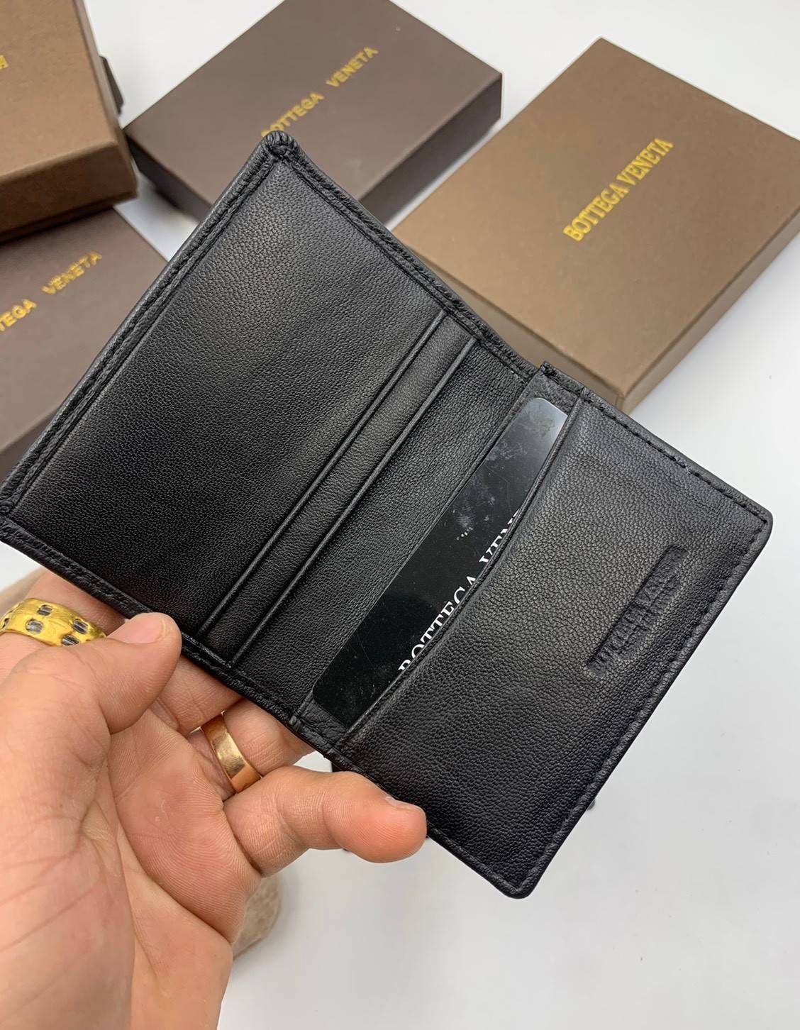 พรีเมี่ยมกิ๊ฟแท้ 100% 】หนังแท้ B ottega V eneta BI-FOLD MEN WALLET