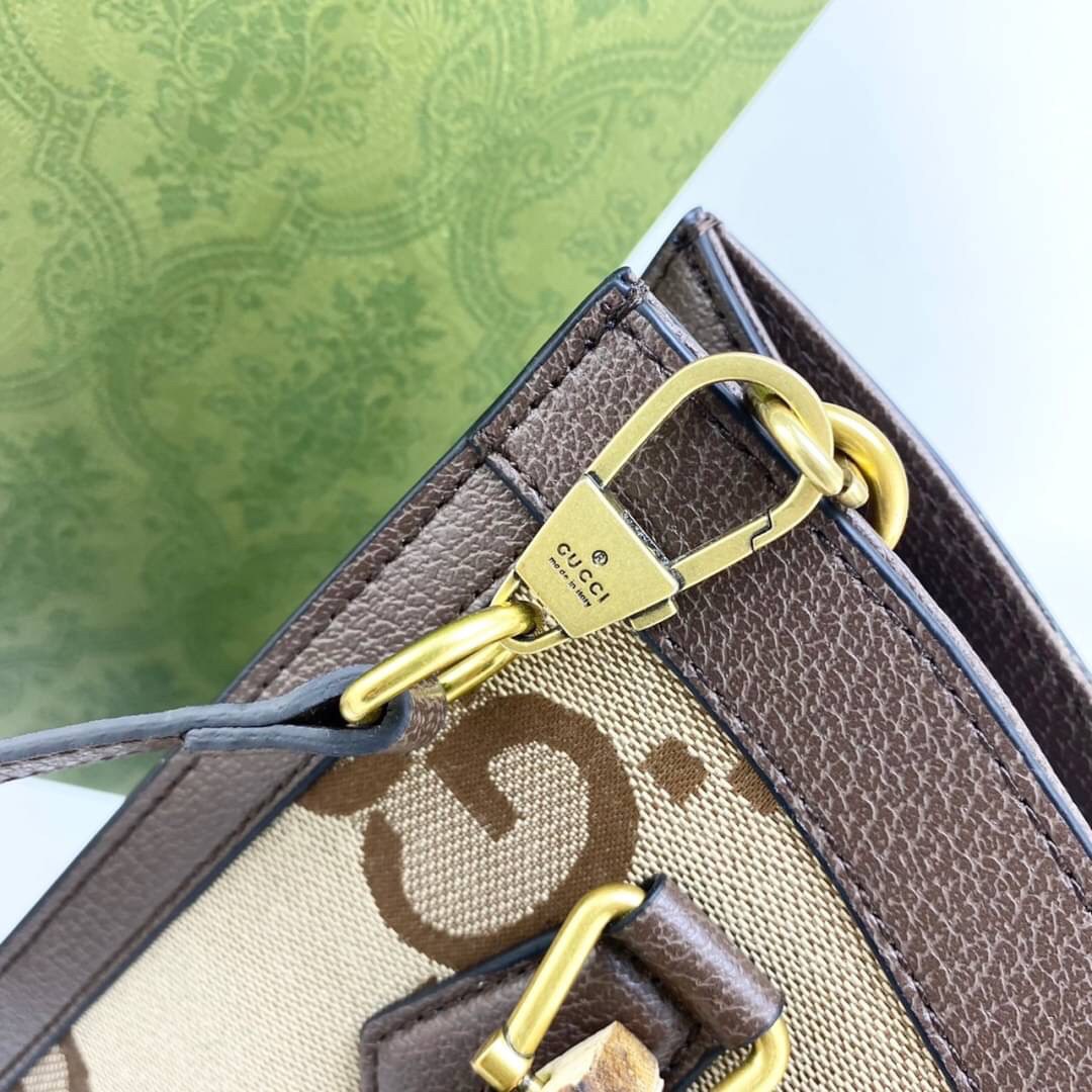 หนังแท้ Gucci Diana jumbo GG tote bag (mini/small) พร้อมส่งที่ไทย Brown Camel and ebony jumbo GG canvas ภาพถ่ายจากสินค้าจริง