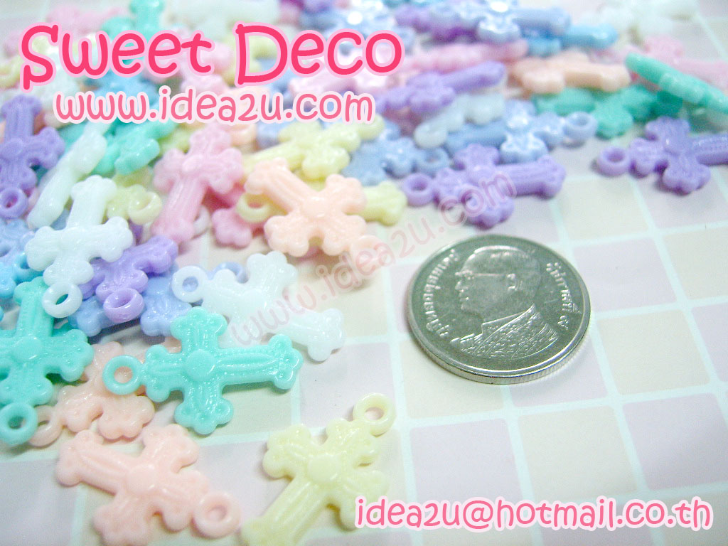 จี้ลูกปัดพาสเทลไม้กางเขน ขนาด 30 กรัม 50 บาท