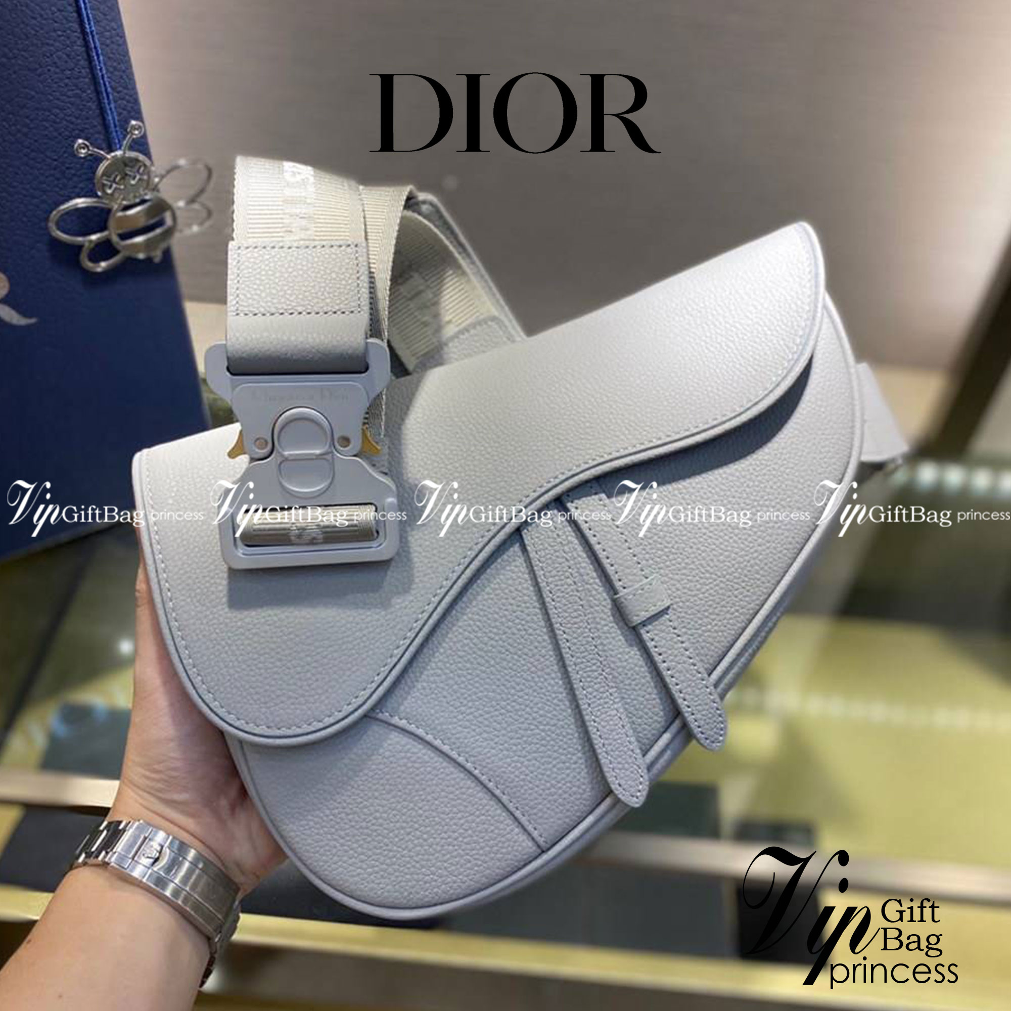หนังแท้ CHRISTIAN DIOR SADDLE BAG GRAY Grained Calfskin พร้อมส่งที่ไทย ออริจินอลหนังแท้ทั้งใบ ภาพสินค้าถ่ายจากงานขายจริง ใช้งานต่างประเทศได้