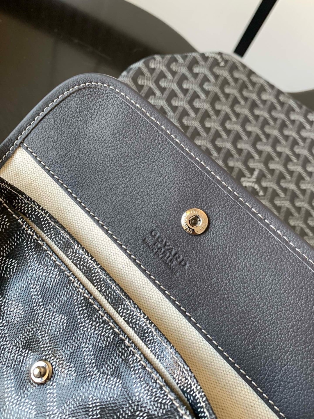 GOYARD PM TOTE BAG กระเป๋าทรงโท้ทใบใหญ่ หนังแท้สวยเป๊ะ เกรดท็อปออริ สลับแท้ 1:1 เกรดดีสุด ใช้ต่างประเทศได้ ผ่านทุก ตม.