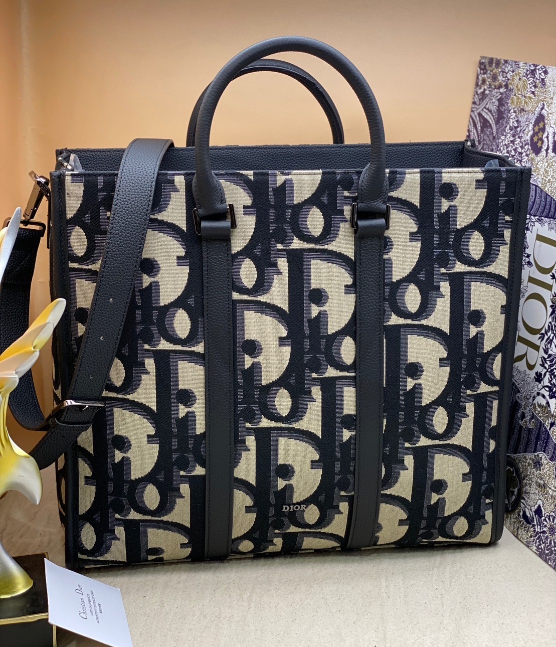 พร้อมส่ง 2 สี DIOR East-West Tote Bag Maxi Dior Oblique Jacquard / DIOR TOTE BAG กระเป๋าทรงโท้ท เกรดออริ สลับแท้ 1:1 ใช้ต่างประเทศได้