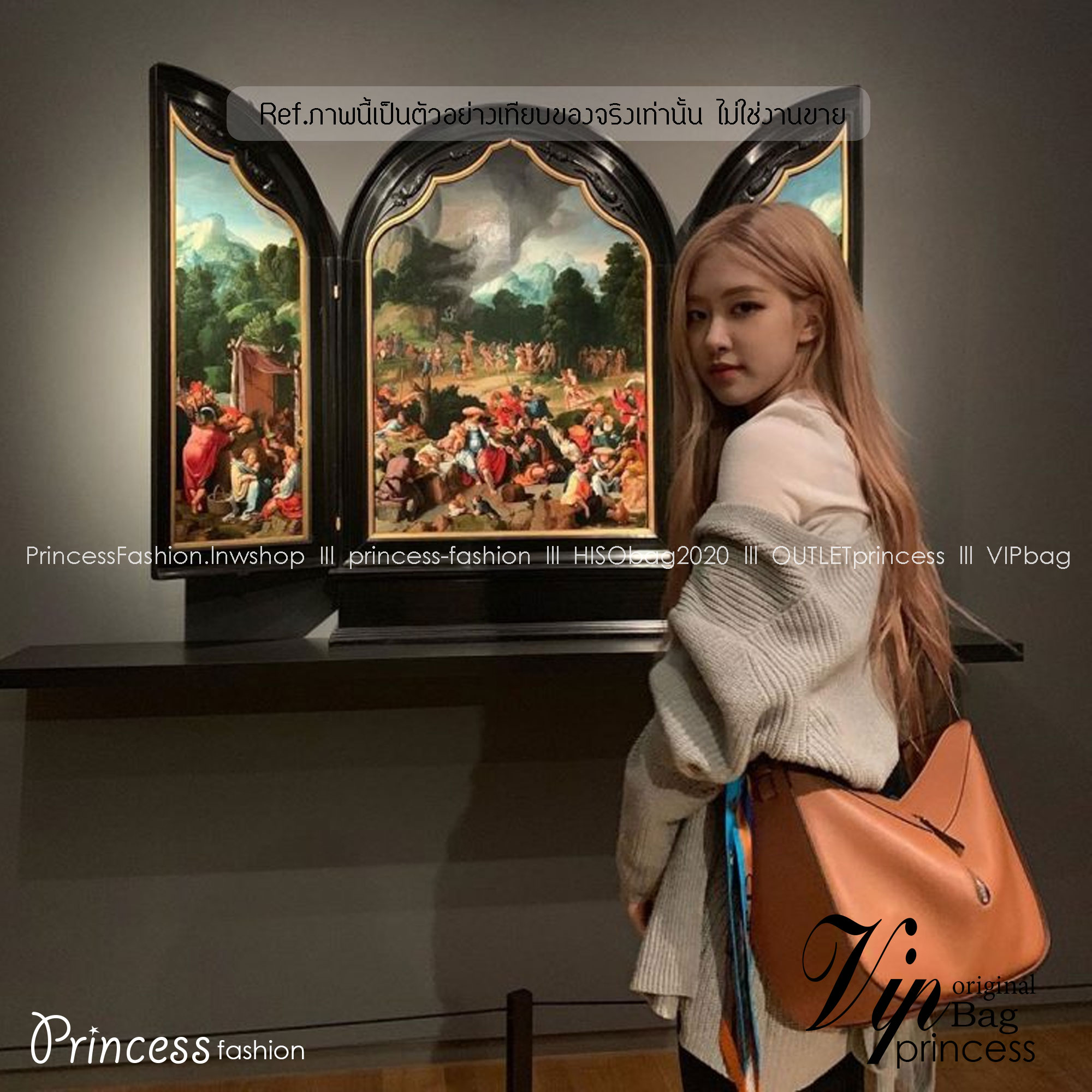 LOEWE Hammock Bag With Jacquard Strap กระเป๋ารุ่นแฮมม็อครูปทรงอันเป็นเอกลักษณ์