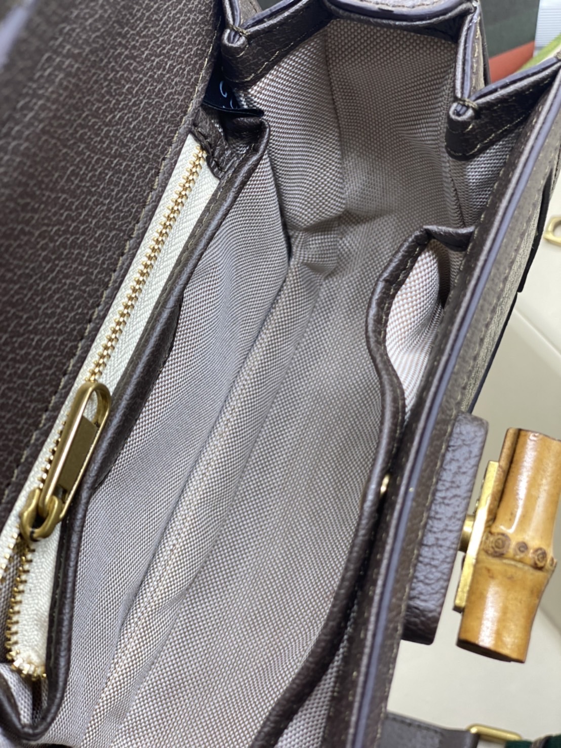 หนังแท้ Gucci Bamboo 1947 small top handle bag พร้อมส่งที่ไทย