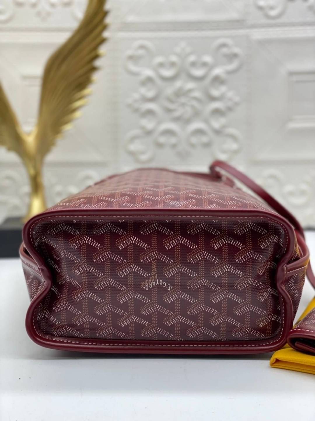 9 สี GOYARD ANJOU TOTE MINI / Goyard Mini Tote เกรดออริจินอลสลับแท้ ใช้งานต่างประเทศได้ ฮอตไอเท็ม กับกระเป๋าสะพายทรงโท้ท ไซส์มินิ กะทัดรัด มาครบสีขายดี เลิศทุกสี รูปทรงคลาสสิค ดีไซน์เป็นเอกลักษณ์ ใช้งานได้หลากหลาย