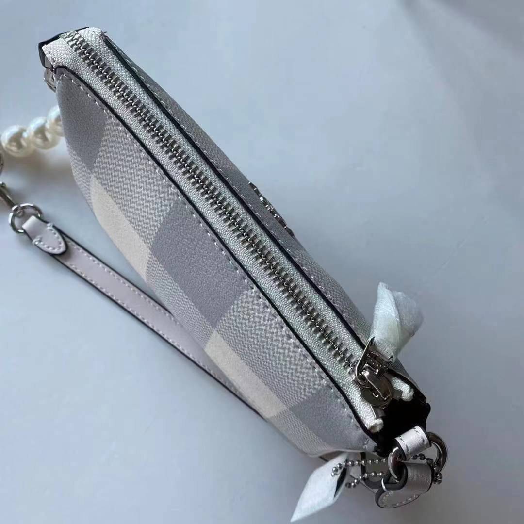 OUTTLET 】Coach NOLITA 19 WITH BUFFALO PLAID PRINT (COACH C1583) SV/CHALK MULTI