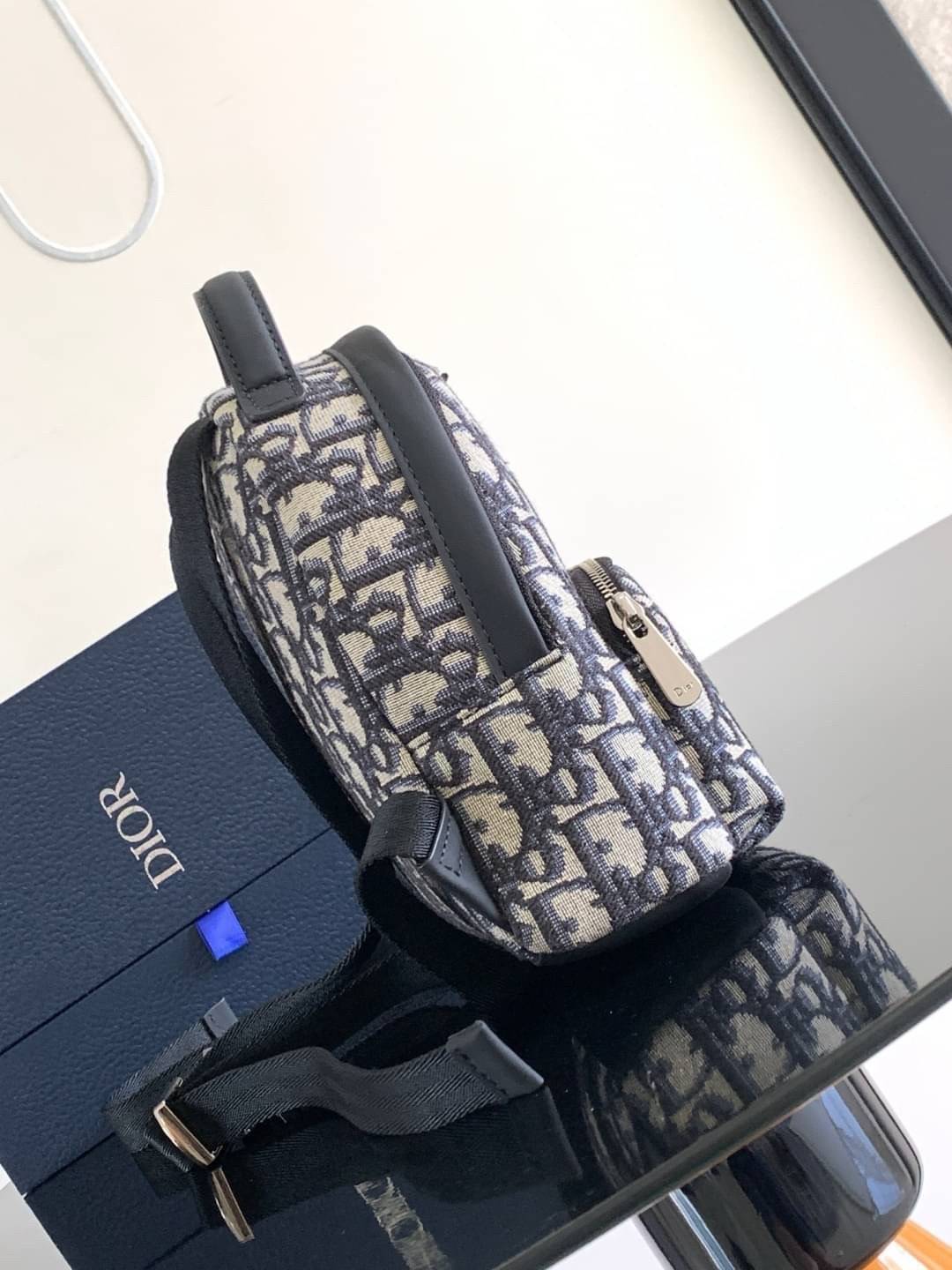 TOP ORI | DIOR Kids' Mini Rider Backpack Oblique Jacquard กระเป๋าเป้ไซส์มินิ งานหนังแท้ เกรดดีสุด ทอลายแบรนด์ด้วยผ้าแจ็คการ์ดเนื้อแน่นอย่างดี