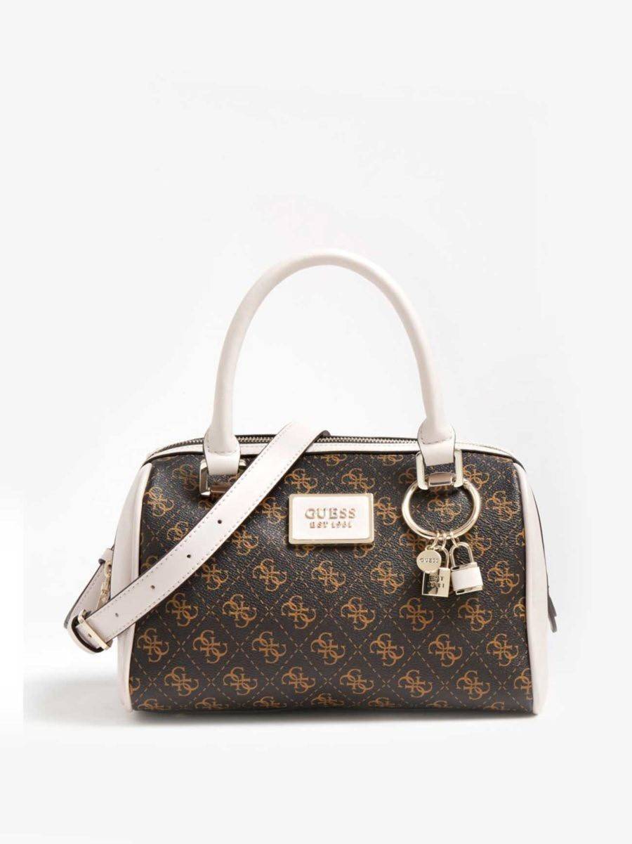 Guess Handbag with Small Shoulder Strap Tyren SG796605 New collection!! Guess ทรงหมอน ขนาดเล็ก ลายซิกเนเจอร์แบรนด์ ทรงหมอนยอดฮิต มีให้เลือก 5 สี สีสวยคลาสสิก เข้ากับง่ายกับทุกชุด ปิด/เปิด ด้วยซิป ภายในโล่งกว้าง แยกเป็นสัดส่วนใช้งาน ซับในตราแบรนด์ ใส่กระเป