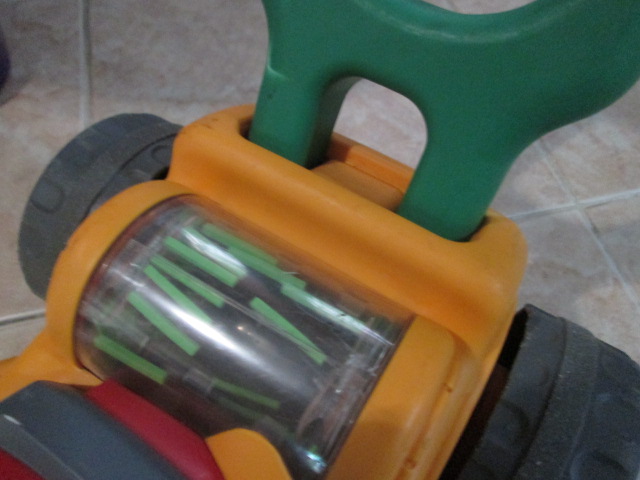 Playskool Yard Crew: Big Mike the Talking Lawn Mower ของเล่นเสริมพัฒนาการสำหรับเด็กมือสอง