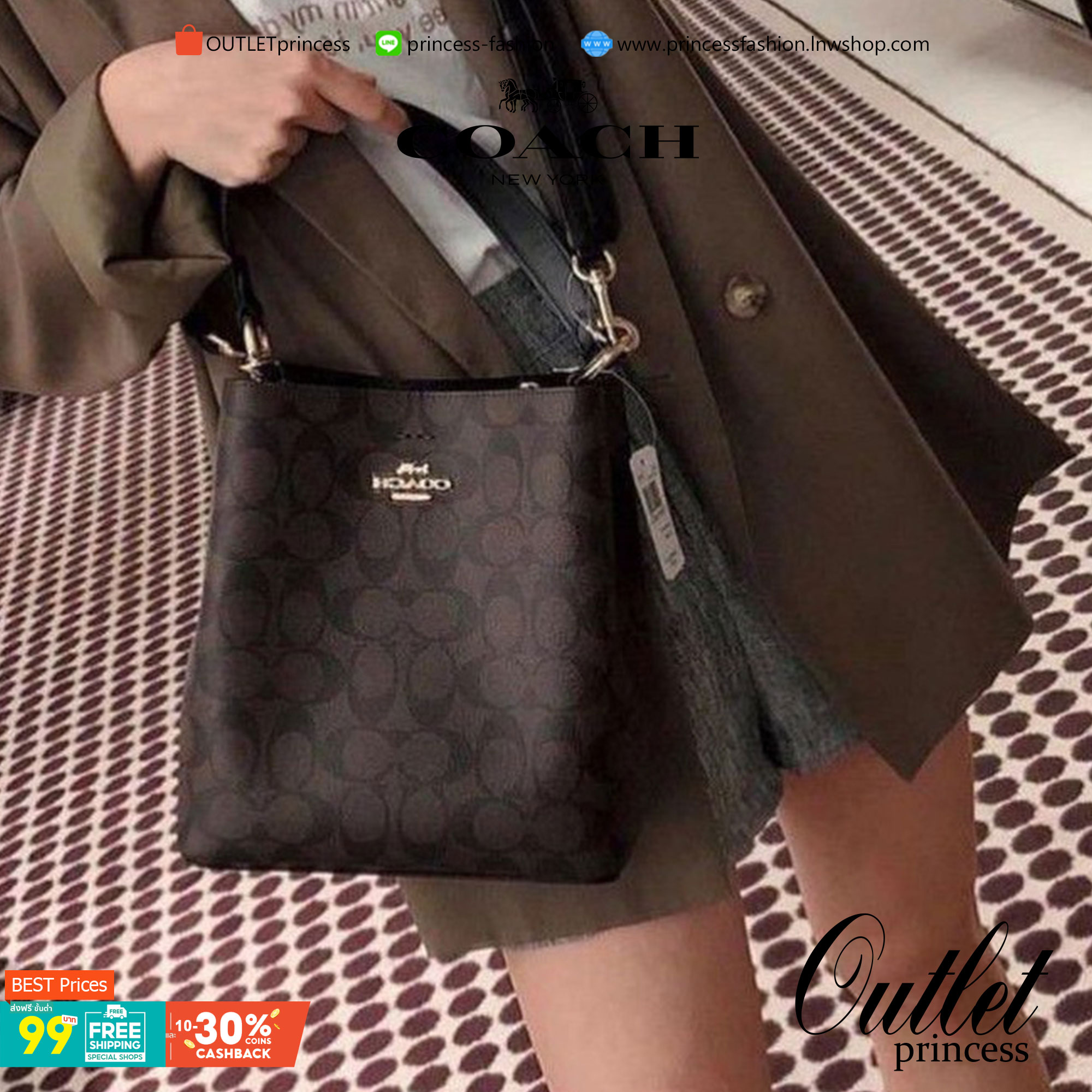 COACH 2312 SMALL TOWN BUCKET BAG IN SIGNATURE CANVAS รุ่นยอดนิยมใบเล็กมาครบสีแล้วจ้า กระเป๋าทรงบัคเก็ต สีผู้ดี๊ผู้ดี ตัวกระเป๋าดีไซน์คลาสสิคลายซี ดูโดดเด่น วัสดุหนังแคนวาสเคลือบลาย สวยคมทุกมุมจริงๆ!! เปิด-ปิดด้วยกระดุมแม่เหล็กทั้ง 2 ฝั่ง ภายในเป็นช่องโล่ง