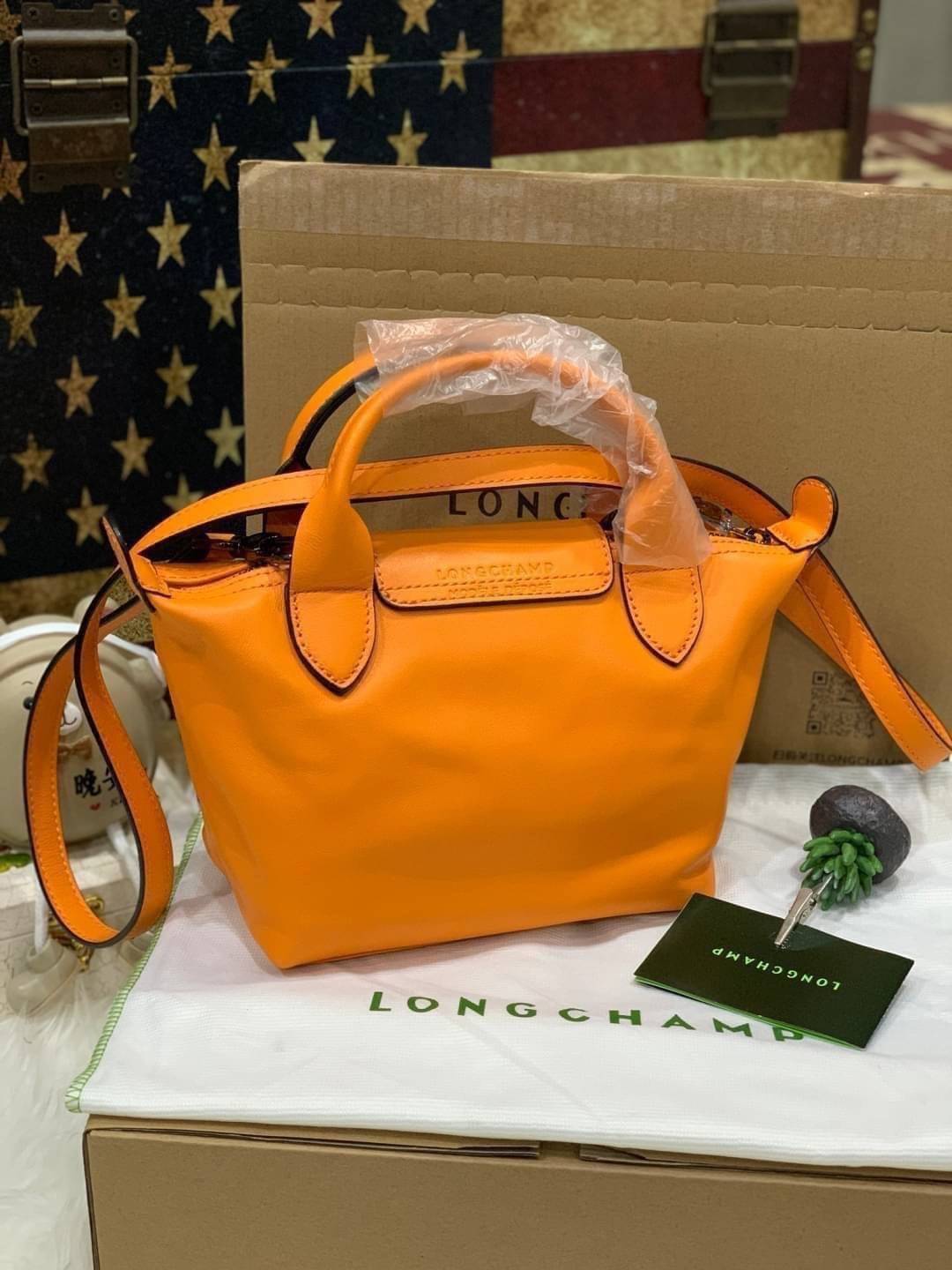 ของแท้ 100% Longchamp LE PLIAGE CUIR TOP HANDLE BAG Color: Black,Orange,Sienna, Navy,Nordic,Grey,Lichen