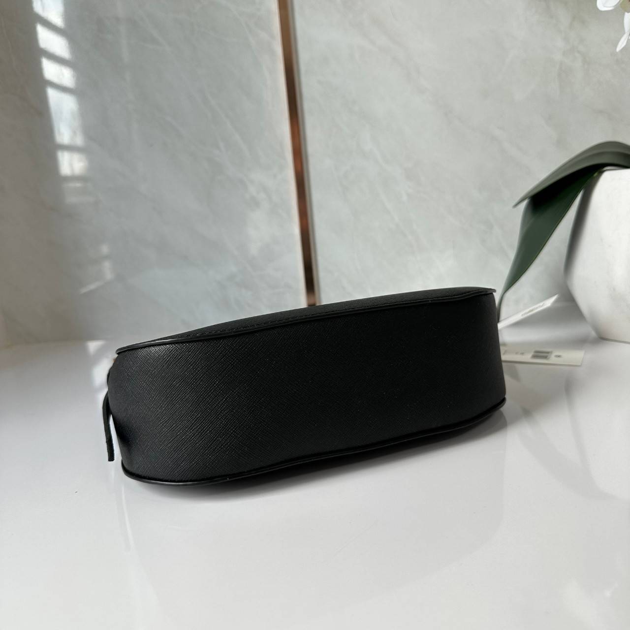 TORY BURCH EMERSON ZIP SHOULDER BAG 137416 / TORY BAG พร้อมส่ง 3 สี กระเป๋าสะพายไหล่ / คล้องแขน หนังซาเฟียโน่ ทนทาน