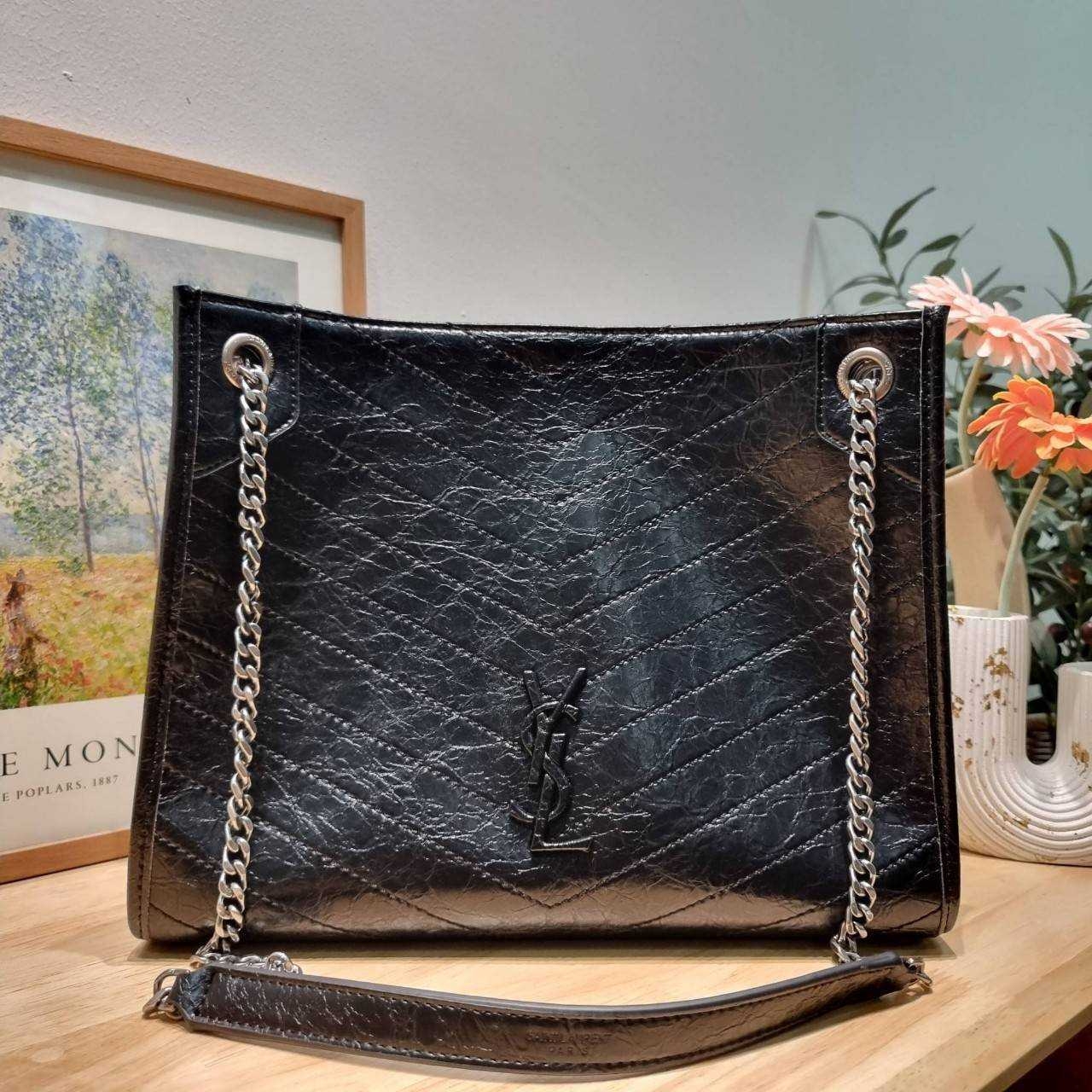 Ysl niki tote bag กระเป๋าสะพายไหล่ทรงโท้ทใบใหญ่ เกรดออริ 1:1 ใช้งานต่างประเทศได้