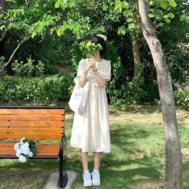พร้อมส่ง 🧧 Gardenia jasmine dress เดรสสีครีมแต่งผ้าฟู (37450)