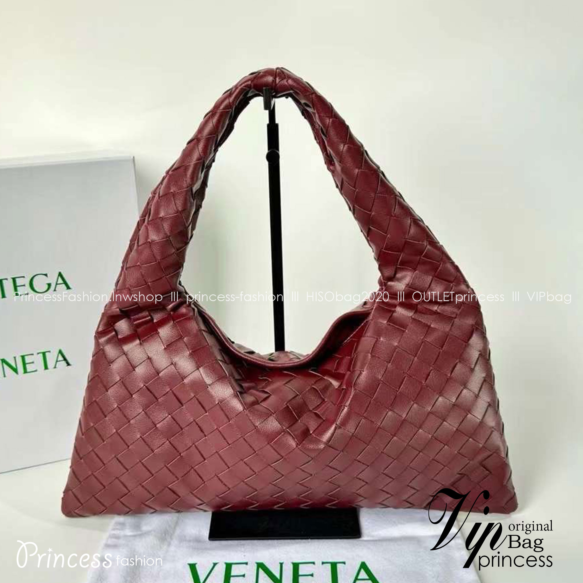BOTTEGA intrecciato hobo shoulder bag / Bottega Hop Bag กระเป๋าทรงโฮโบ จุของได้เยอะ เกรดออริ สลับแท้ 1:1 ใช้งานต่างประเทศได้
