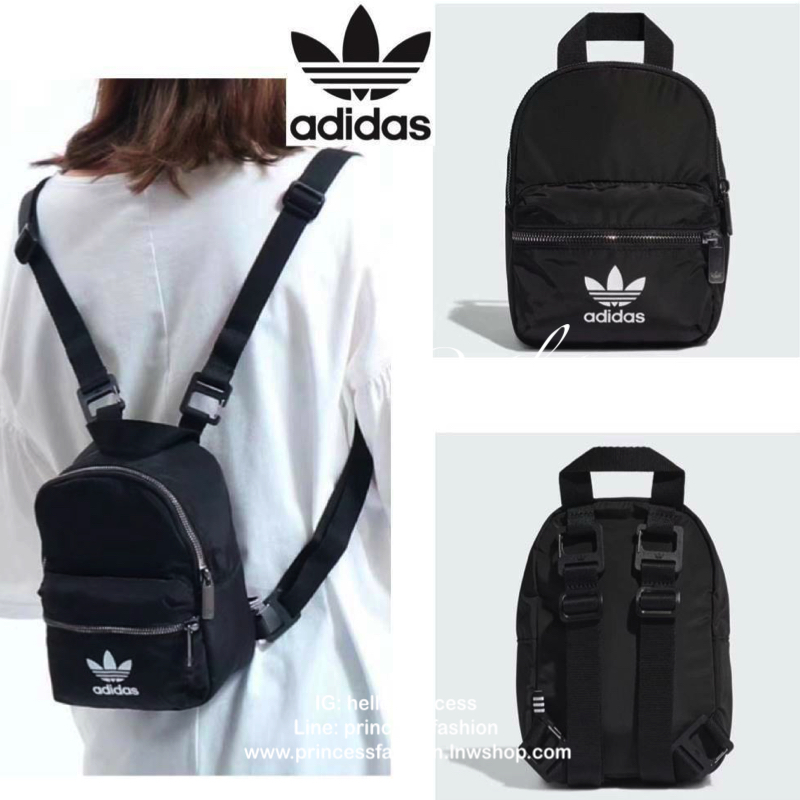 Adidas Nylon Mini Backpack กระเป๋าเป้สะพายหลัง ขนาดmini เปิดซิปเดียวด้วยวัสดุNylon น้ำหนักเบา เปิดปิดด้วยหัวซิปเดียว ภายในใส่กระเป๋าสตางค์ยาวได้ เพิ่มช่องซิปด้านหน้าอีก1ช่อง อีกหนึ่งตัวเลือกของสาวๆที่กำลังมองหาเป้ขนาดมินิไปเที่ยวเลยคร้า!!