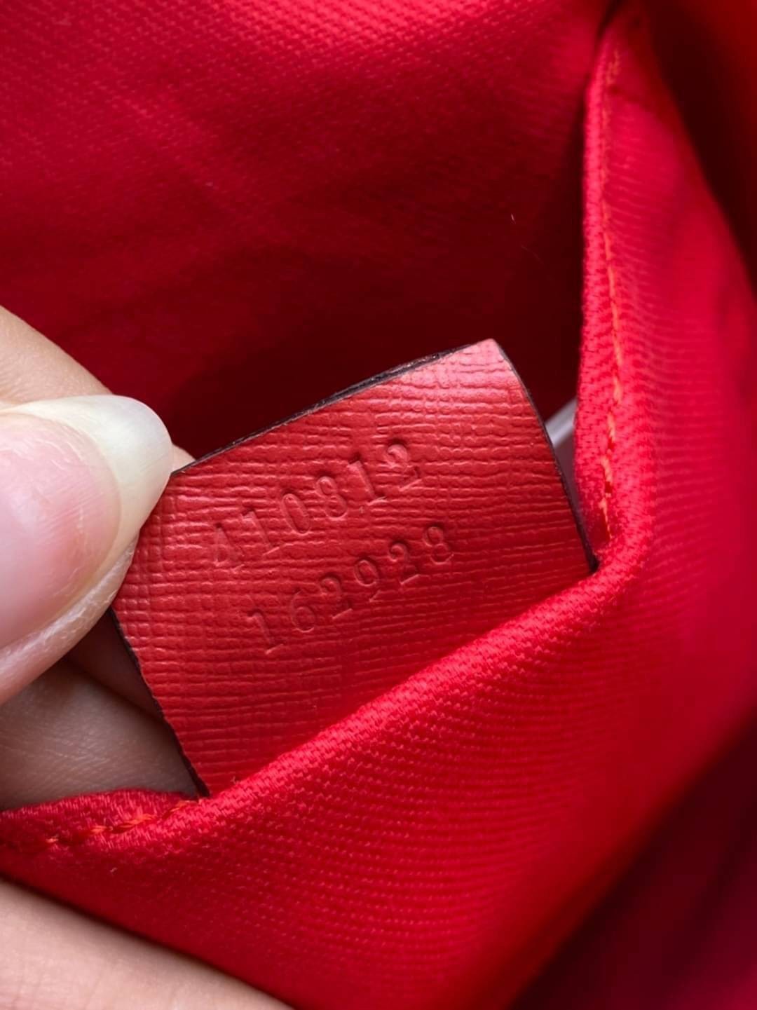 GUCCI Children's tote bag with strawberry fairy print / Gucci kid tote เกรดออริจินอล วัสดุ Canas Supreme สีขาวงาช้าง ภาพสินค้าถ่ายจากงานขายจริงใช้งานต่างประเทศได้