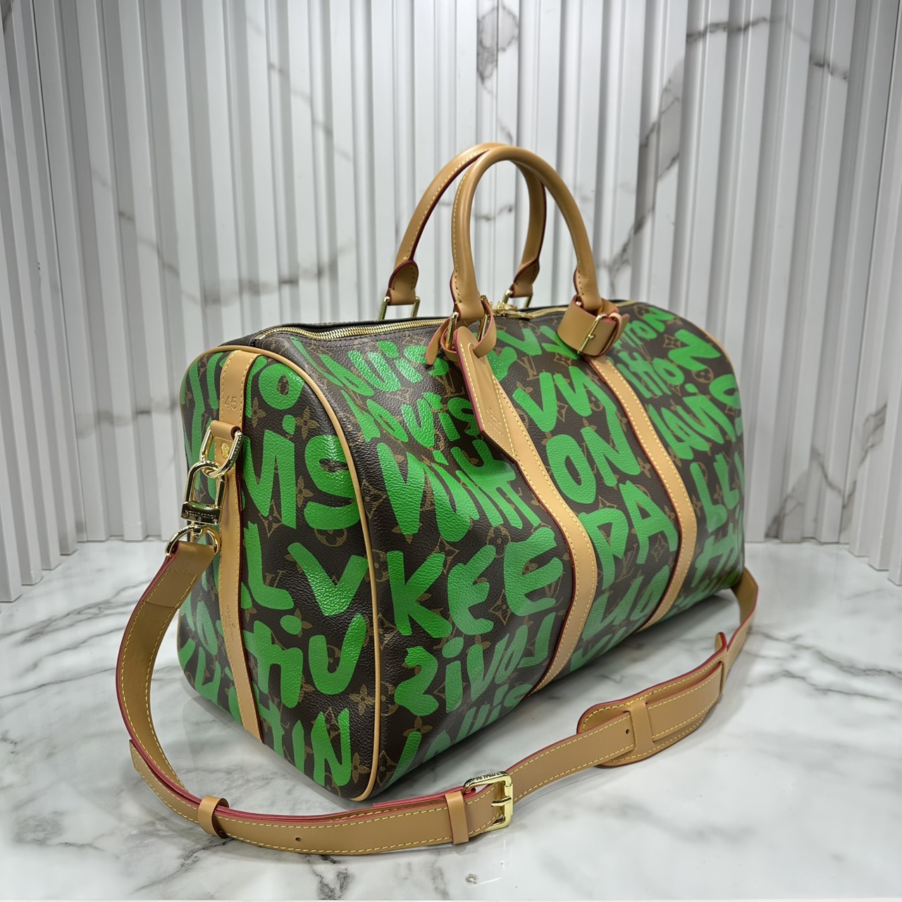 ORI หนังแท้ | LV Stephen Sprouse Graffiti Keepall 42cm กระเป๋าสะพายทรงคีฟออลใบใหญ่ ลวดลายตัวอักษรกราฟฟิกเต็มใบ