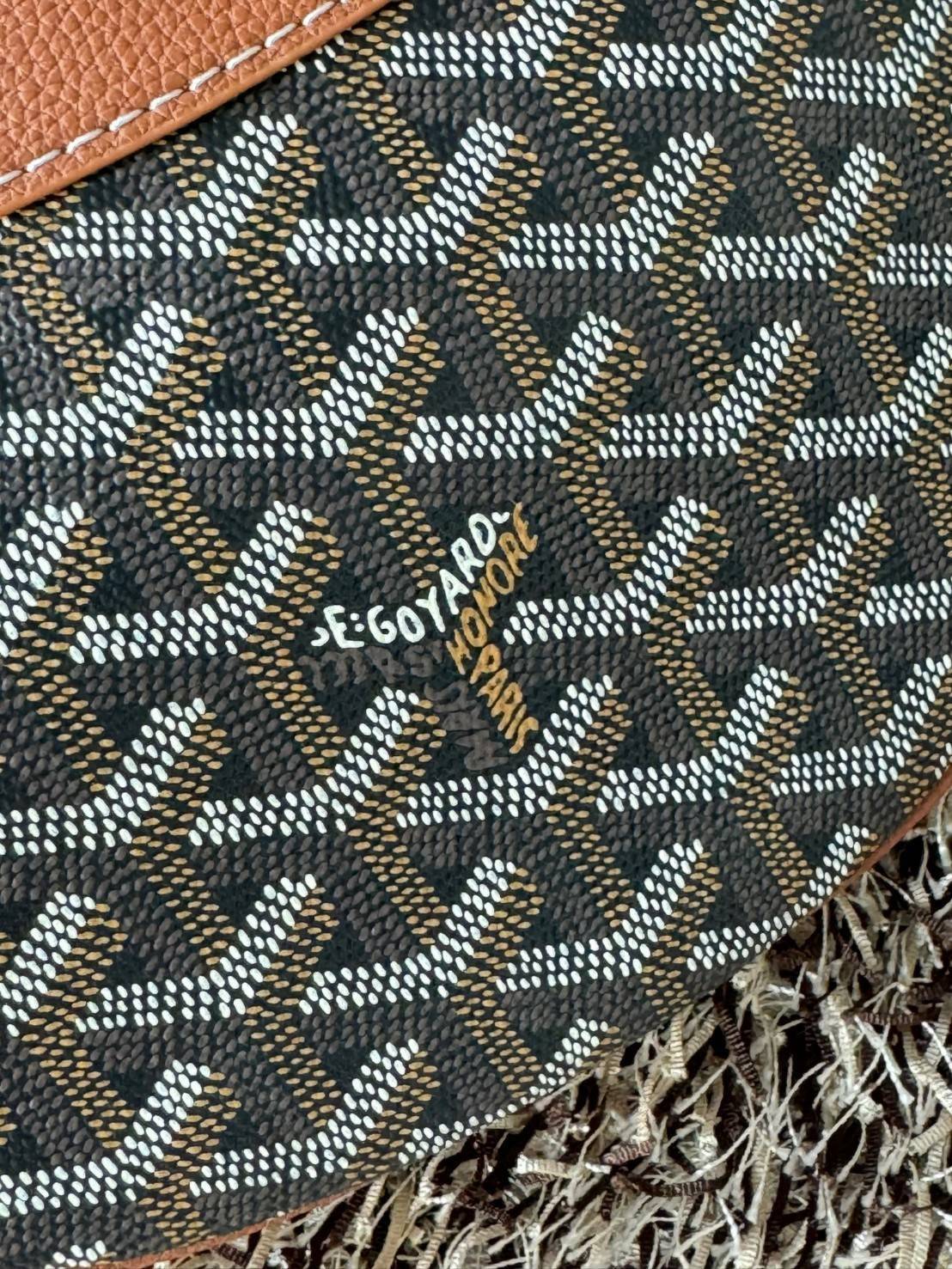 ORI หนังแท้ | GOYARD Hirondelle Bag กระเป๋าสะพายทรงครึ่งวงกลม ใข้งานได้หลายแบบทั้งในสไตล์ลําลอง