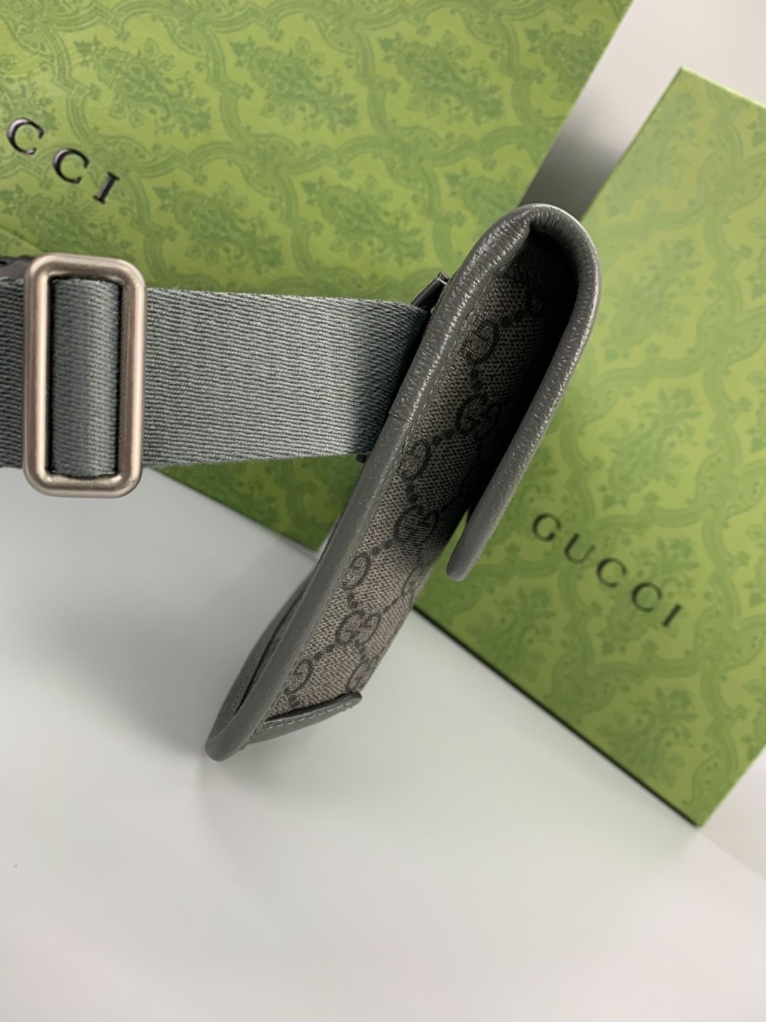 GUCCI OPHIDIA GG SMALL BELT BAG GRAY กระเป๋าคาดเอวสีเทา หนังแท้ผสมแคนวาส เกรดออริจินอล 1:1 สลับแท้ ใช้งานต่างประเทศได้