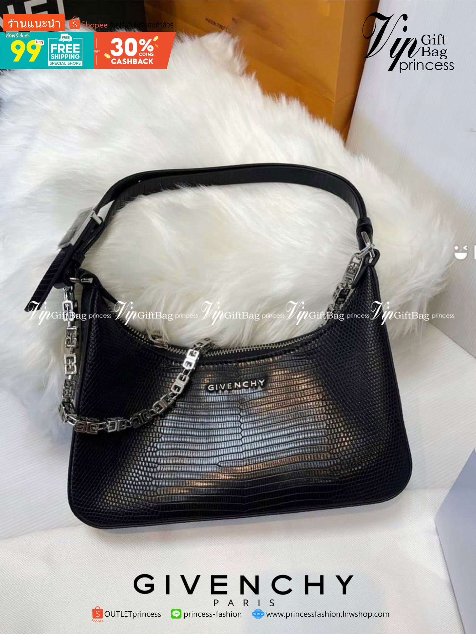 Givenchy Black Moon Cut Out Shoulder Bag พร้อมส่งที่ไทย กระเป๋าสะพายไหล่งานซิปใบเล็ก หน้าติดโลโก้แบรนด์มาพร้อมสายโซ่ งานสวยตามรูป อะไหล่เงิน สายสะพายปรับระดับได้ เกรดมิลเลอร์สวยหรู สาวๆ รีบจับจอง อย่าคิดนาน ราคานี้กับคุณภาพถือว่าคับแก้วมั๊กมากกกก ไม่ซื้อท