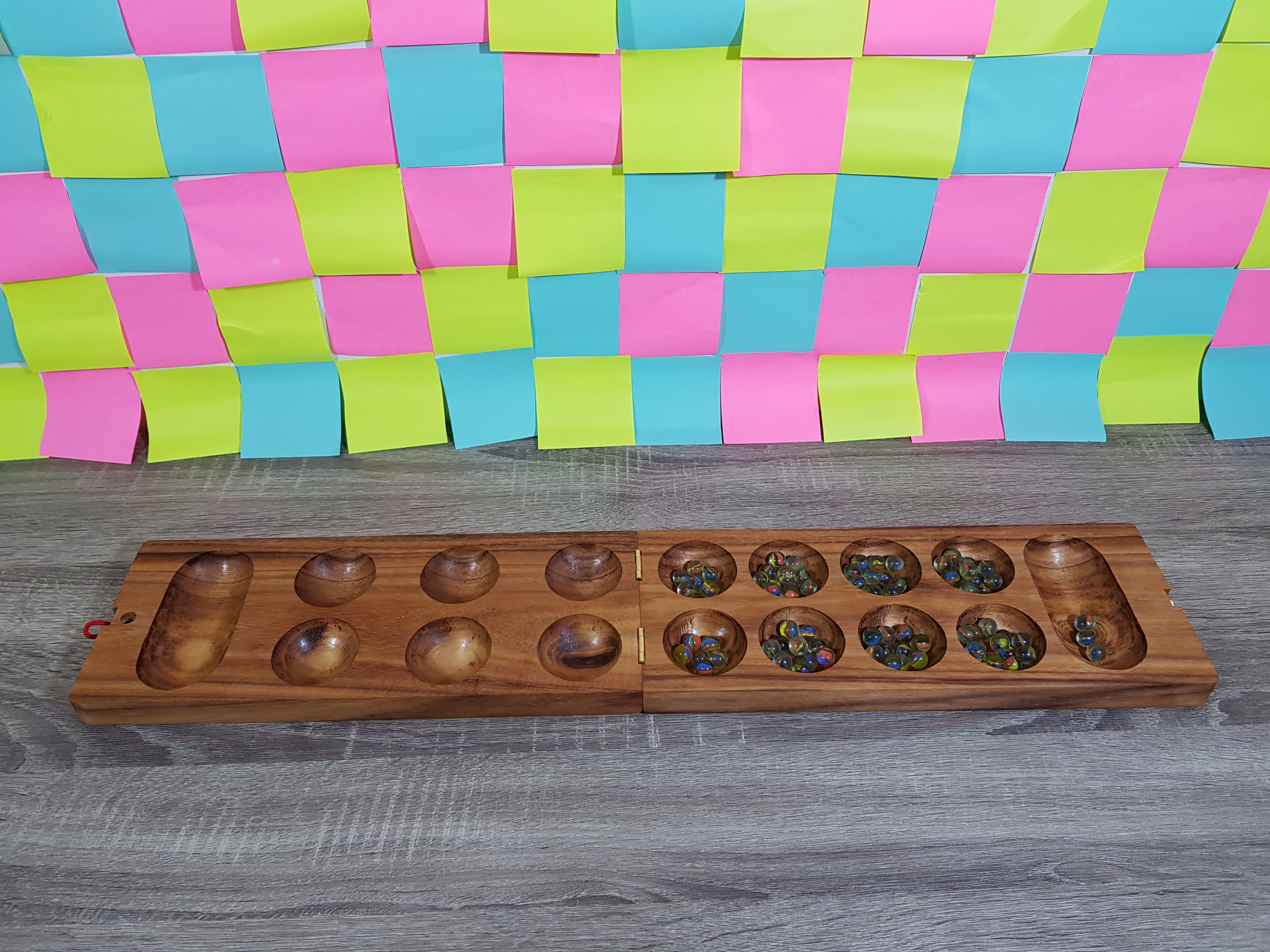 หมากขุมแบบลูกแก้วขนาดใหญ่ฝั่ง 16หลุม (Mancala/Kahala)