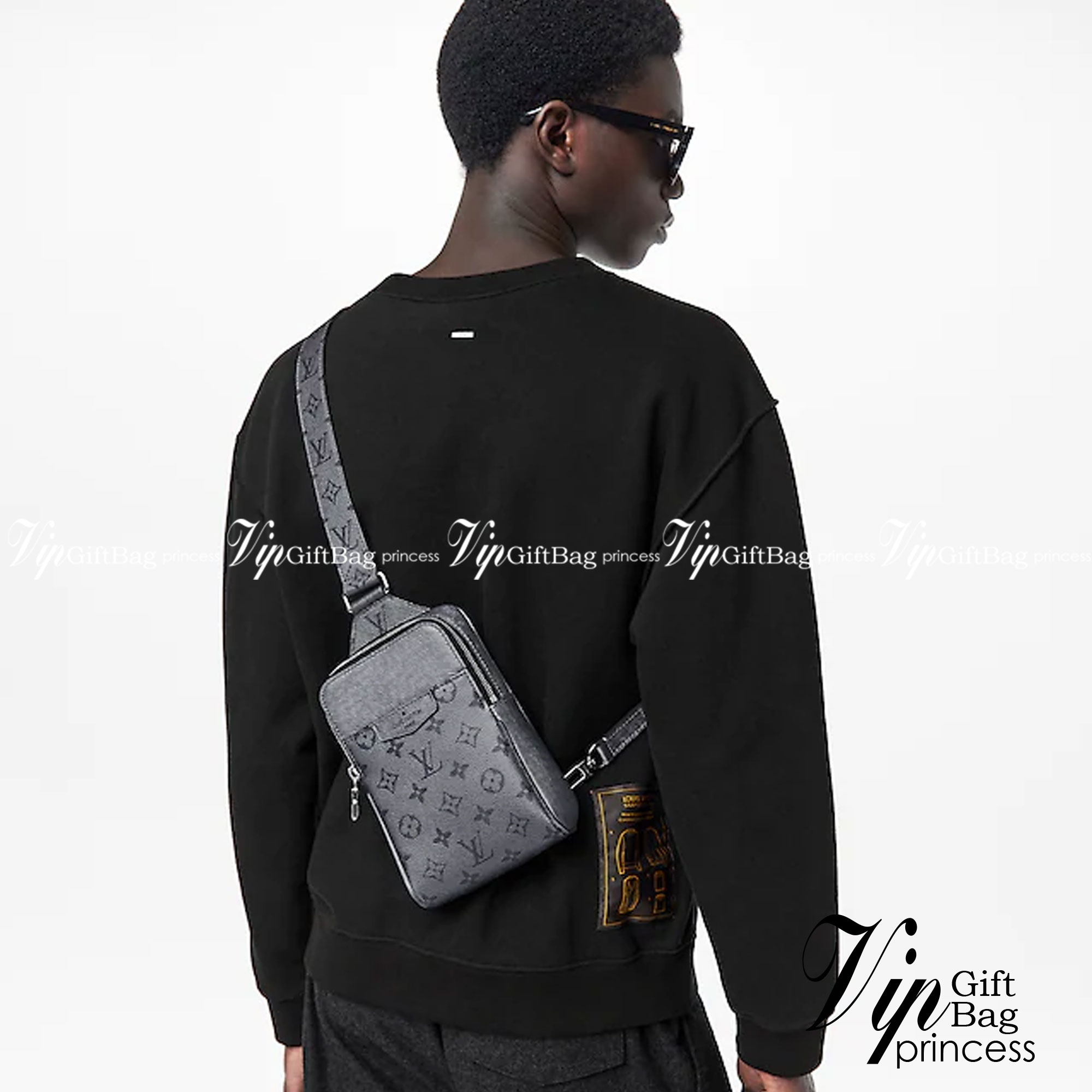 LV SLINGBAG OUTDOOR / LV Phone bag เกรดออริจินอล ใช้ได้ทั้งผู้หญิงผู้ชาย พร้อมส่งที่ไทย ภาพสินค้าถ่ายจากงานขายจริง ใช้งานต่างประเทศได้