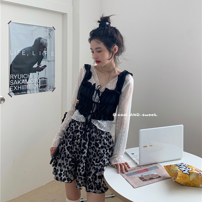 พร้อมส่ง 🔅 Lion set สายเดี่ยว เสื้อแขนยาว กระโปรงลายเสือ (เซท 3 ชิ้น) (IN36427)