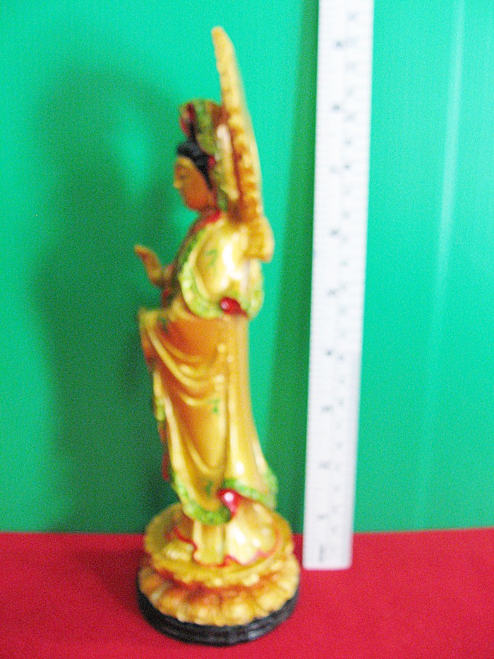 สินค้าหมดค่ะ องค์เจ้าแม่กวนอิมปางประทานพรโปรยน้ำทิพย์ค่ะ