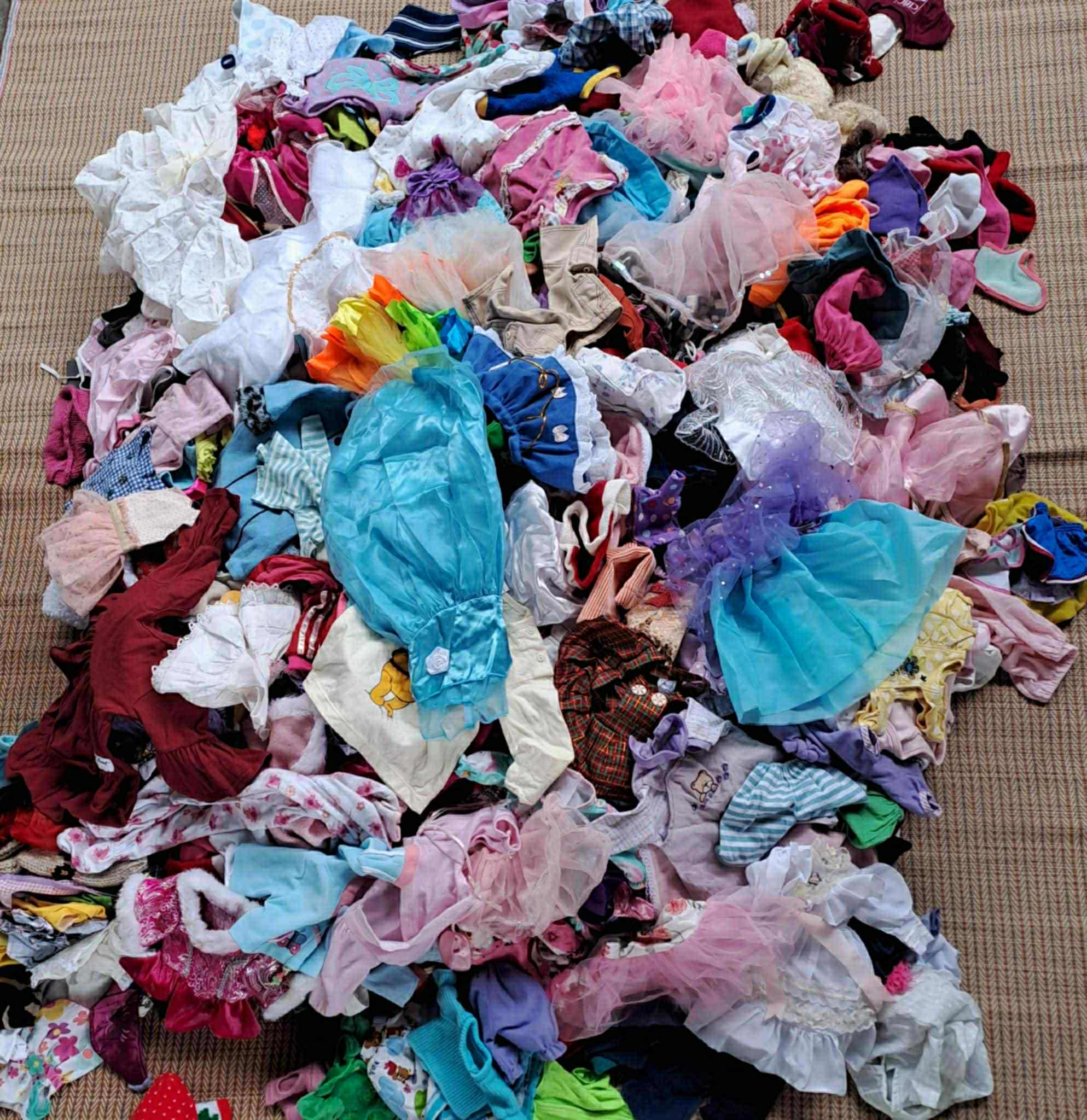 ขายเหมาชุดตุ๊กตามือสองสภาพดี