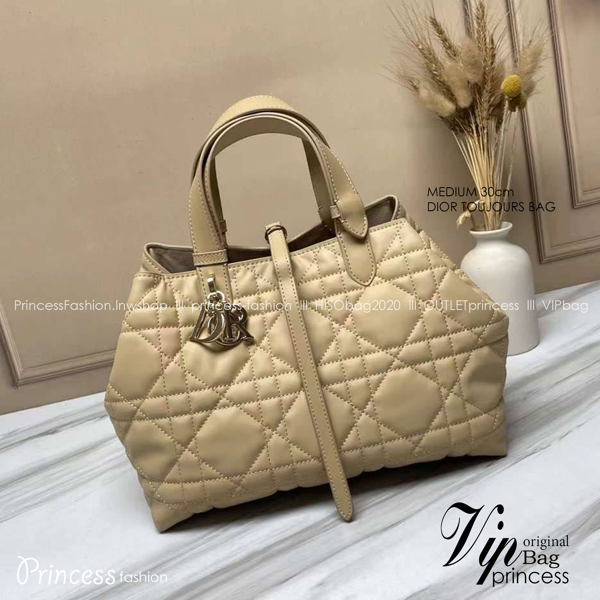 MEDIUM 30cm DIOR TOUJOURS BAG Macrocannage Calfskin / DIOR Tote Bag ออริ 1:1 พร้อมส่ง 5 สี กระเป๋าสะพายทรงโท้ท จุของได้เต็มที่ รูปทรงคลาสสิค หนังสวย หรูหราเกินราคา