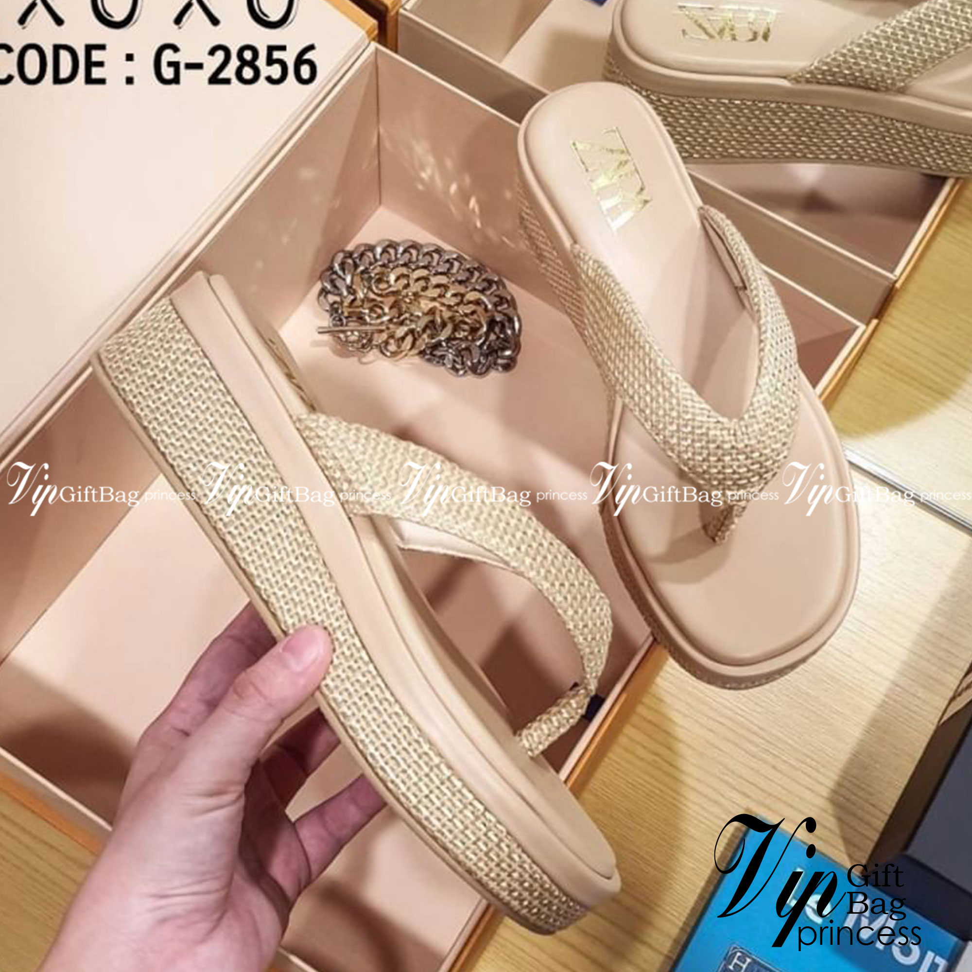 ZARA รองเท้าแตะหนีบ ทรงเตารีด พื้นนุ่มใส่สบาย สายคาดหนีบ เป็นผ้ากระสอบ นุ่ม แมทส์ชุดง่าย น้ำหนักเบา