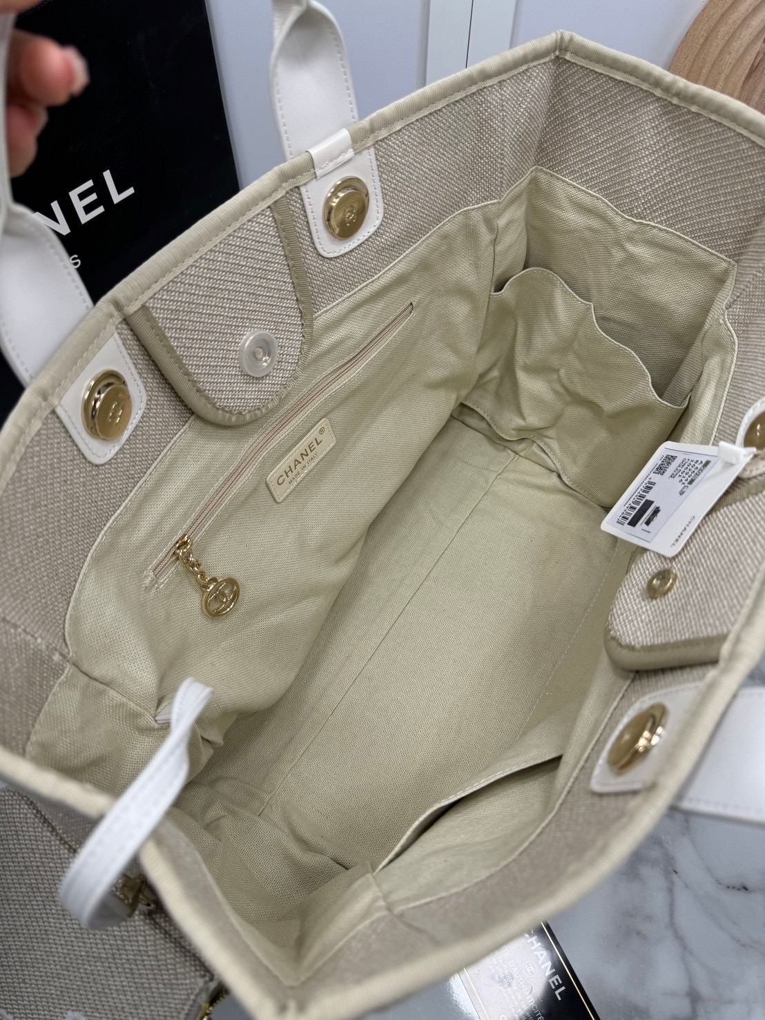 ORI หนังแท้ | Chanel Deauville Tote Bag กระเป๋าสะพายทรงโท้ทช้อปปิ้ง ใบใหญ่ ภายในโล่งกว้าง จุของได้เยอะ