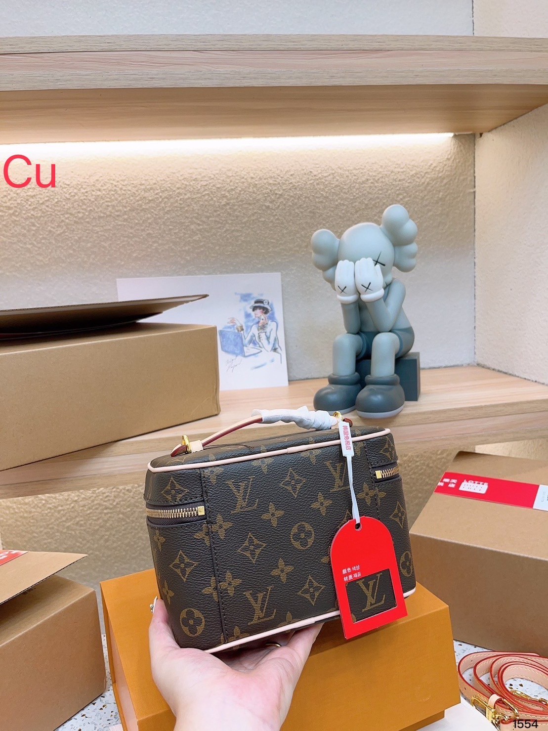 LV Nice Mini Toiletry Pouch / LV Nice Vanity / LV Nice BB Toiletry Pouch Monogram Canvas Bag พร้อมส่ง 3 ไซส์ Rare item กระเป๋าใส่เครื่องสำอางค์งานแบรนด์หรู ครบไซส์ มีสายยาวให้สะพายข้างได้ ในขนาด 6" และ 8" สายถอดได้ งานสวยตามรูปค่ะ