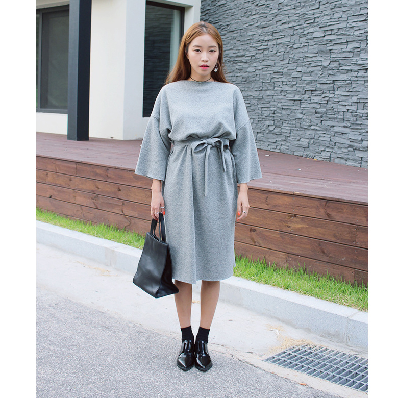 พร้อมส่ง 🦷 Sasa dress เสื้อแขนยาวตัวยาวกันหนาว ด้านในบุผ้าสำลี สีเทา Stylenanda(34667)