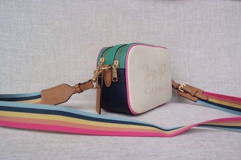 ของแท้ 💯% COACH JES CROSSBODY IN COLORBLOCK