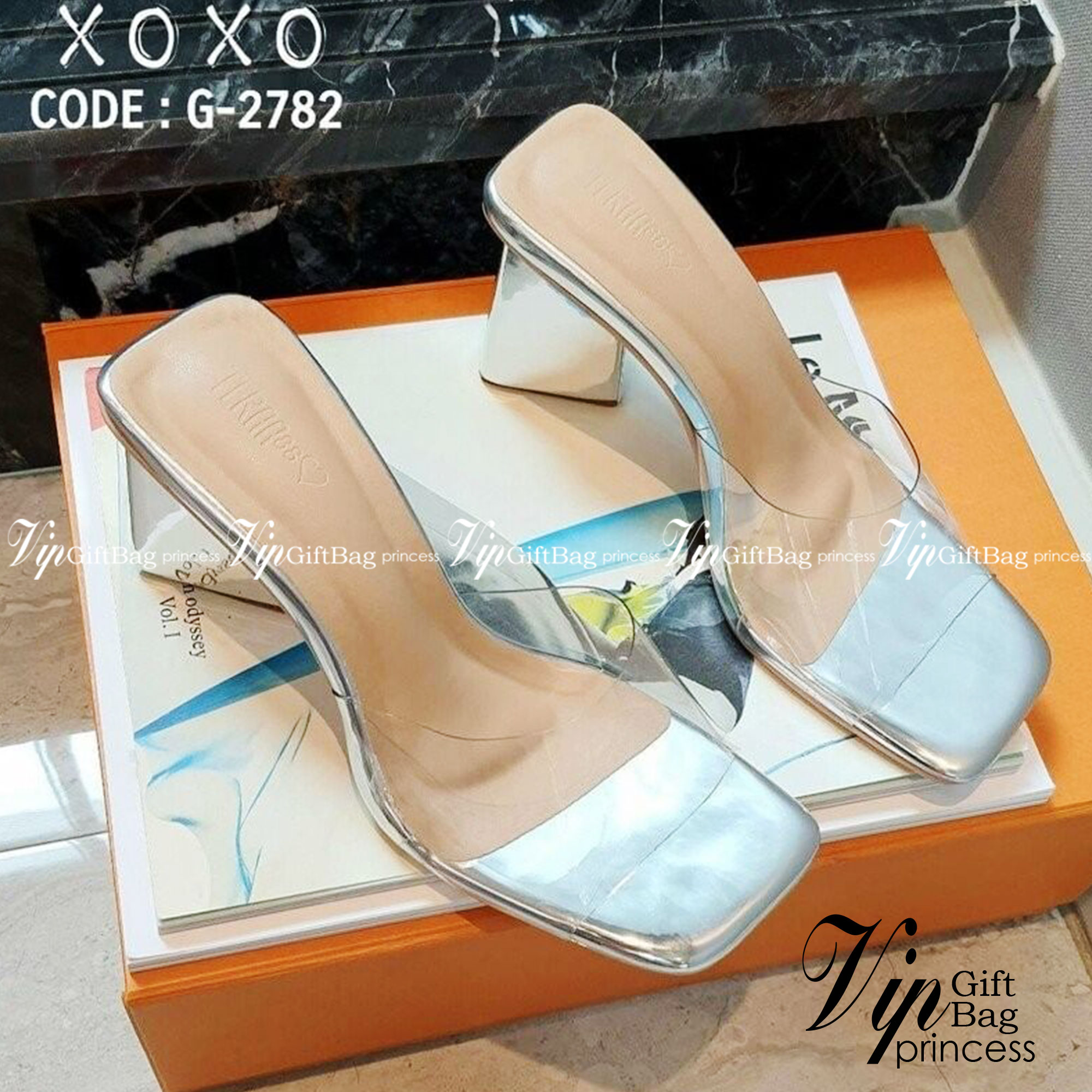 รองเท้างานสวม คัชชู สวย เรียบหรู ด้านบนคาดพลาสติกใสเนื้อนุ่ม ส้นทรง 3 เหลี่ยม สวย เก๋ ไม่เมื่อยเวลาใช้งาน ใส่สบาย แมทส์ชุดง่าย วัสดุหนังกระจกสีเมทัลลิค