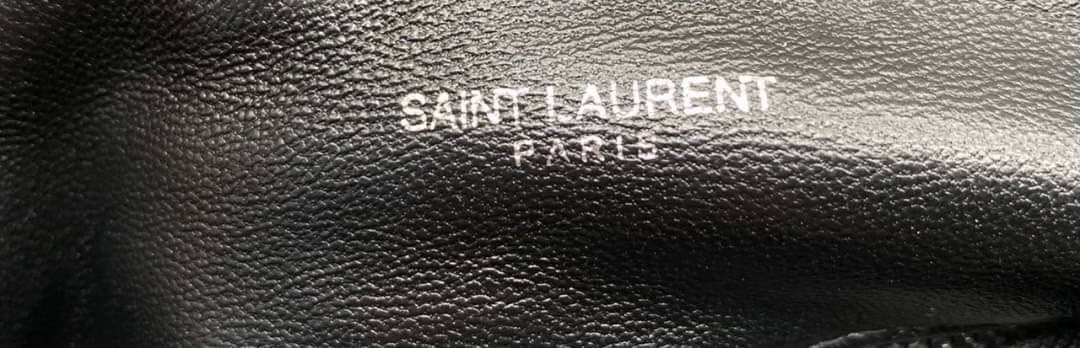 28cm YSL PUFFER SMALL CHAIN BAG IN QUILTED / Yves Saint laurent puffer small chain bag in quilted กระเป๋าสะพายรุ่นยอดนิยม ทรงสวย ใช้ได้บ่อยไม่มีเบื่อ วัสดุหนังสัมผัสนิ่มมือ ดีไซน์เรียบหรู