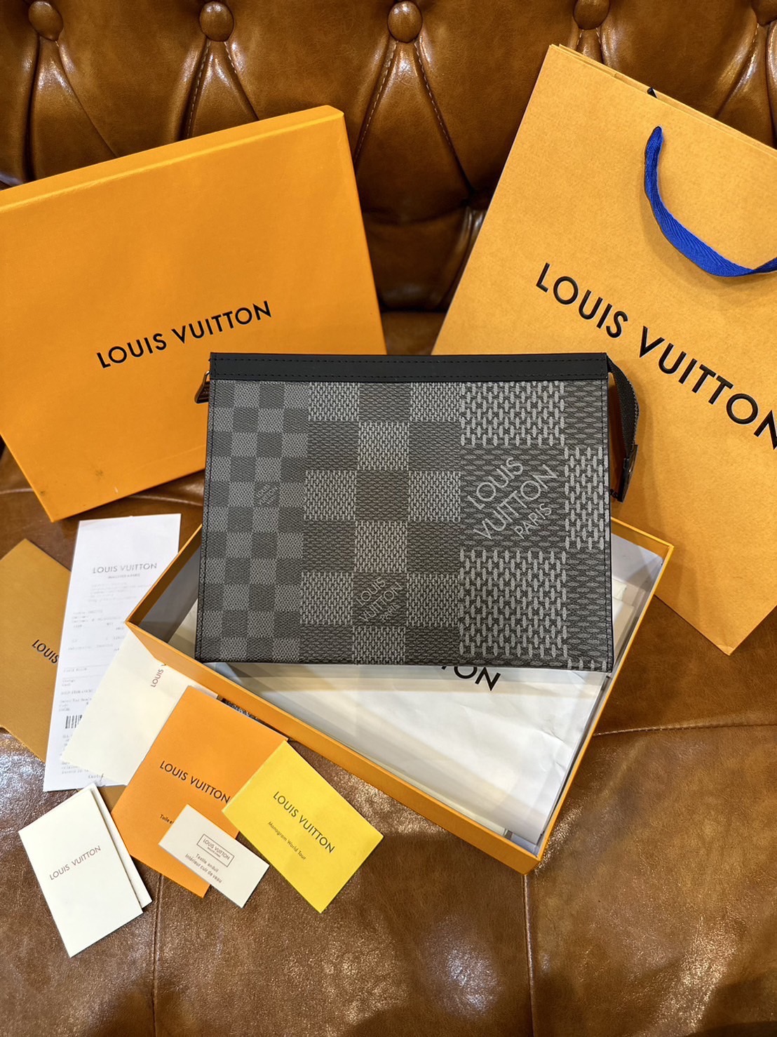 พร้อมส่ง 15 แบบ LV Pochette Voyage MM / LV Clutch กระเป๋าถือทรงคลัช ทรงพอช เกรดออริ สลับแท้ 1:1 ใช้ต่างประเทศได้ ใช้ได้ทั้งชายหญิง
